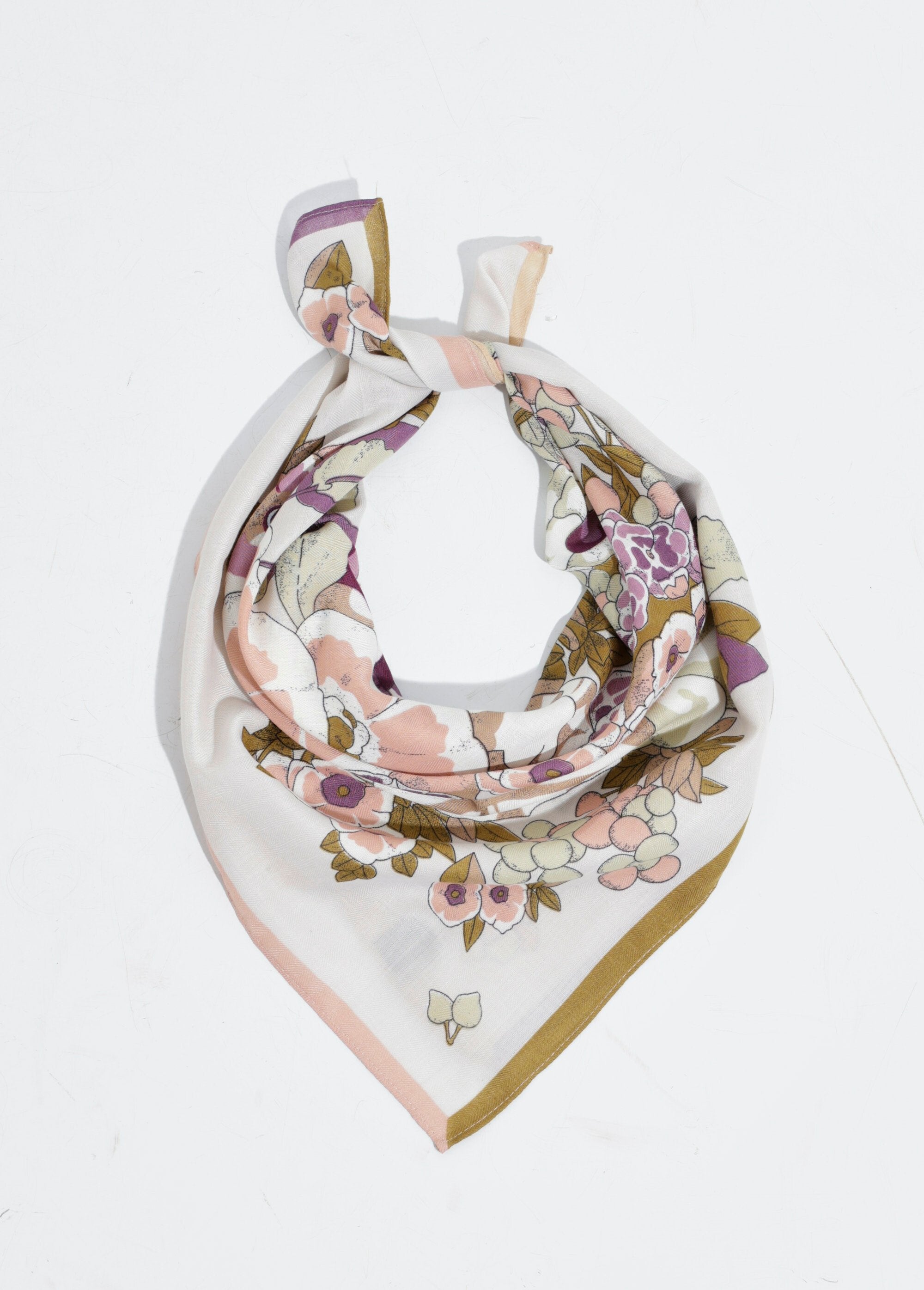Square_scarf,_hydrangea_floral_print_Ecru_and_purple_FA1_slim