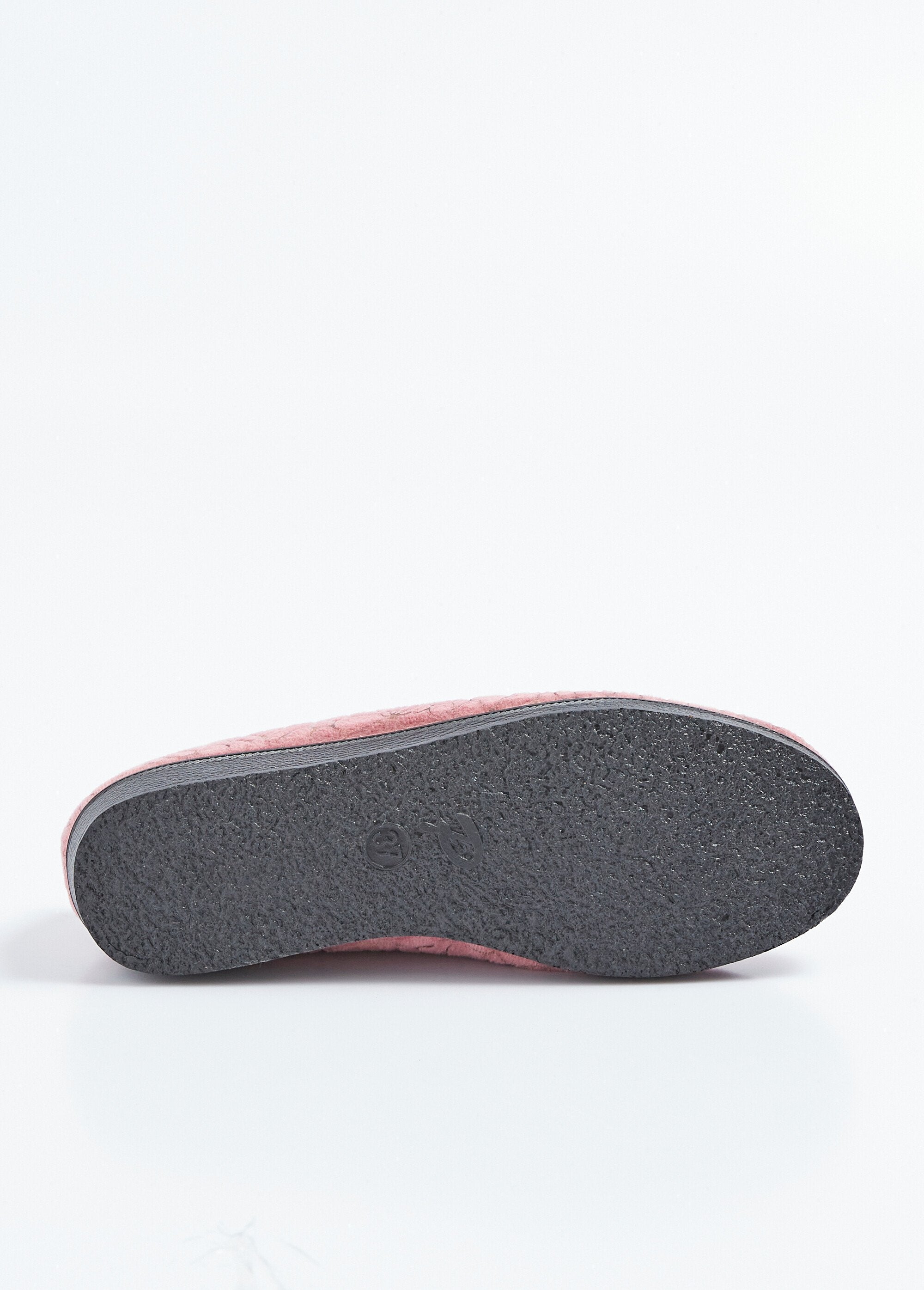 Wide_elasticated_slippers_with_fluffy_interior_Pink_UN1_slim