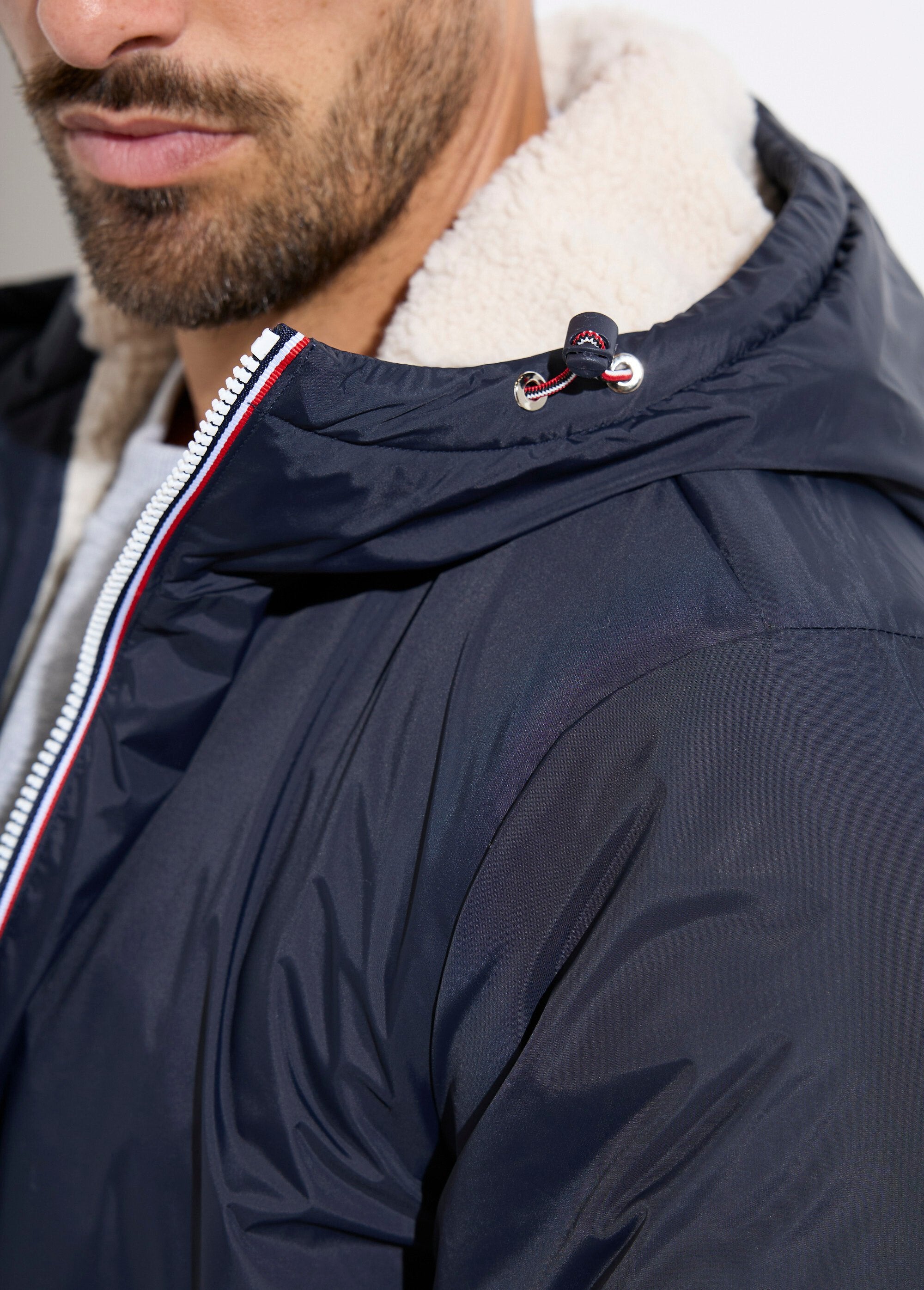 Long,_warm,_water-repellent_parka_Navy_and_ecru_DE1_slim