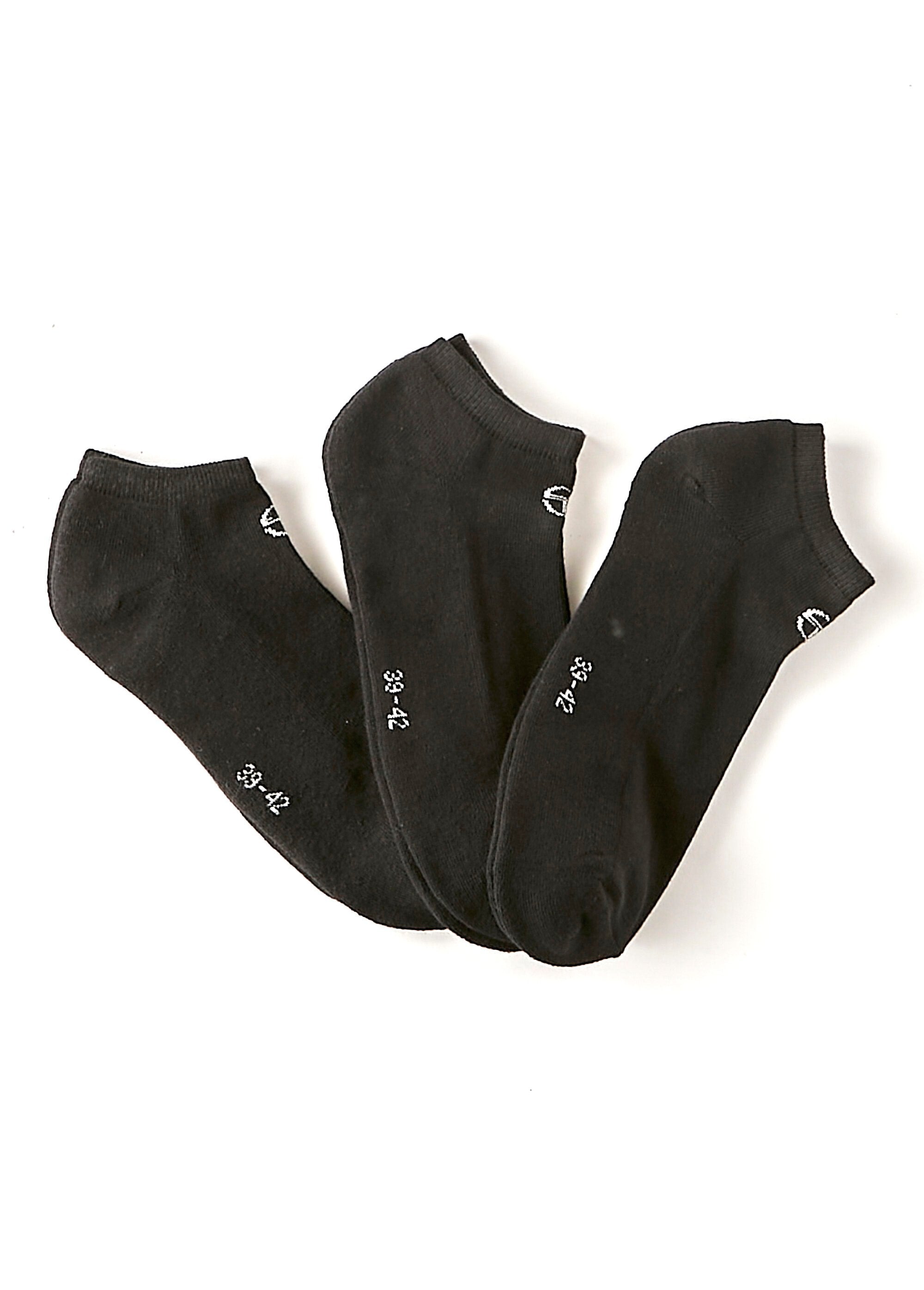 Pack_of_3_logo_socks_Black_lot_3_FA1_slim