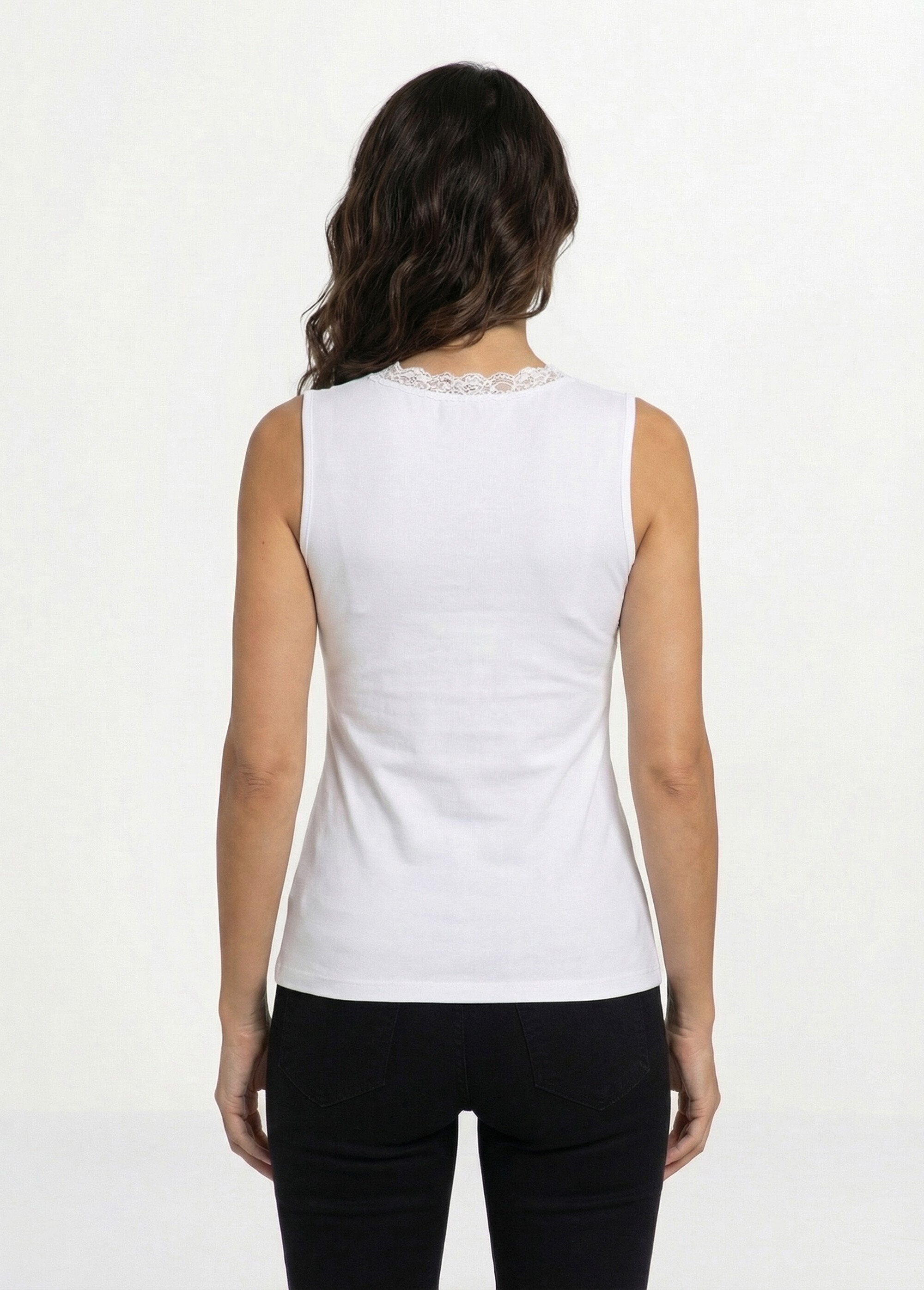 Sleeveless_lace_undershirt_White_DO1_slim