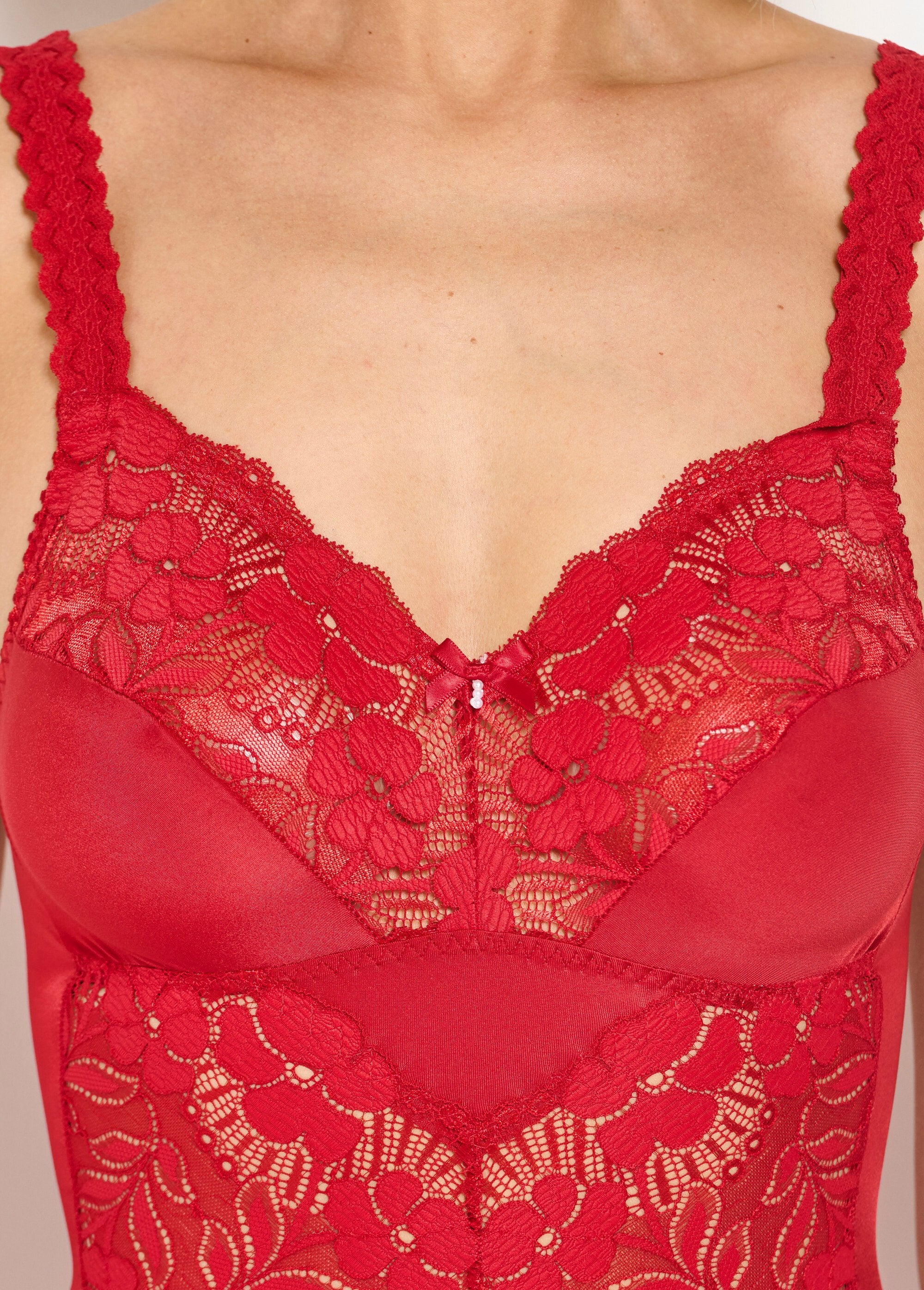 Body_without_underwire_with_inlaid_lace_Carmine_DE1_slim