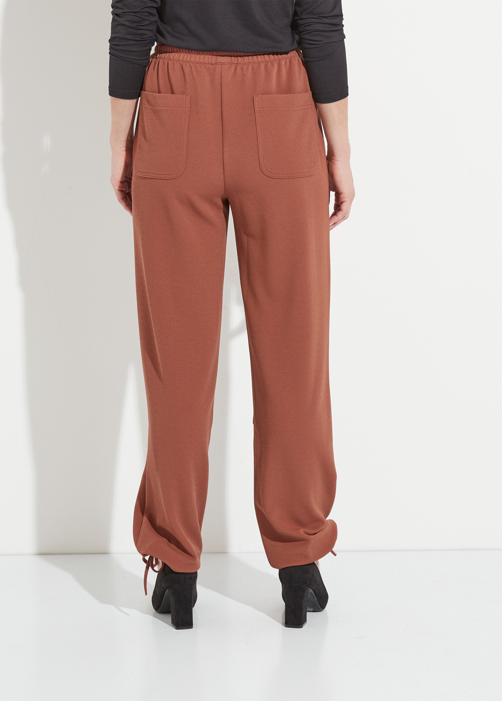 Wide_elasticated_waistband_trousers_in_plain_crepe_knit_Brown_DO1_slim