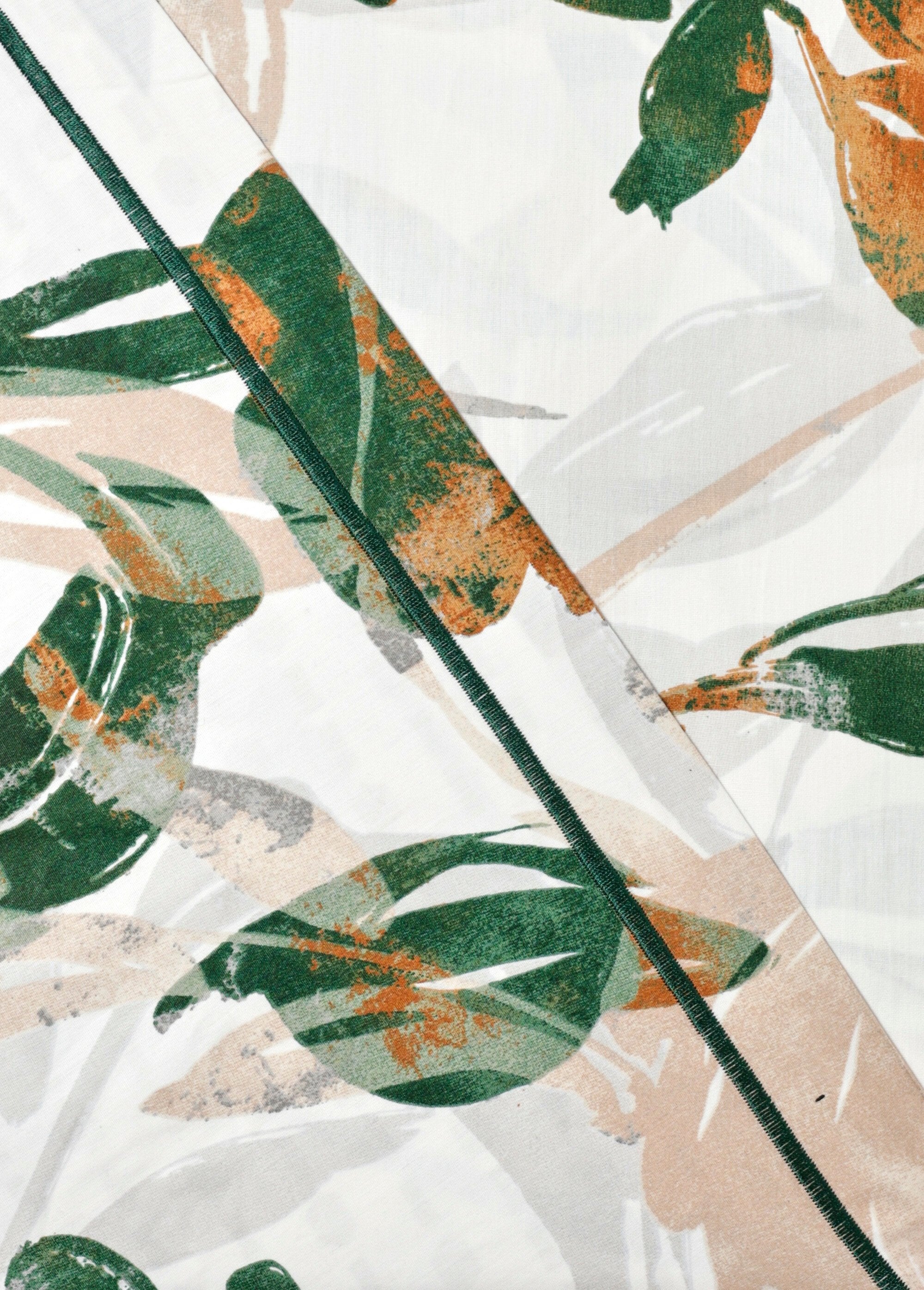 4-piece_percale_bed_set_with_flat_sheet,_watercolor_Beige_print_DO1_slim