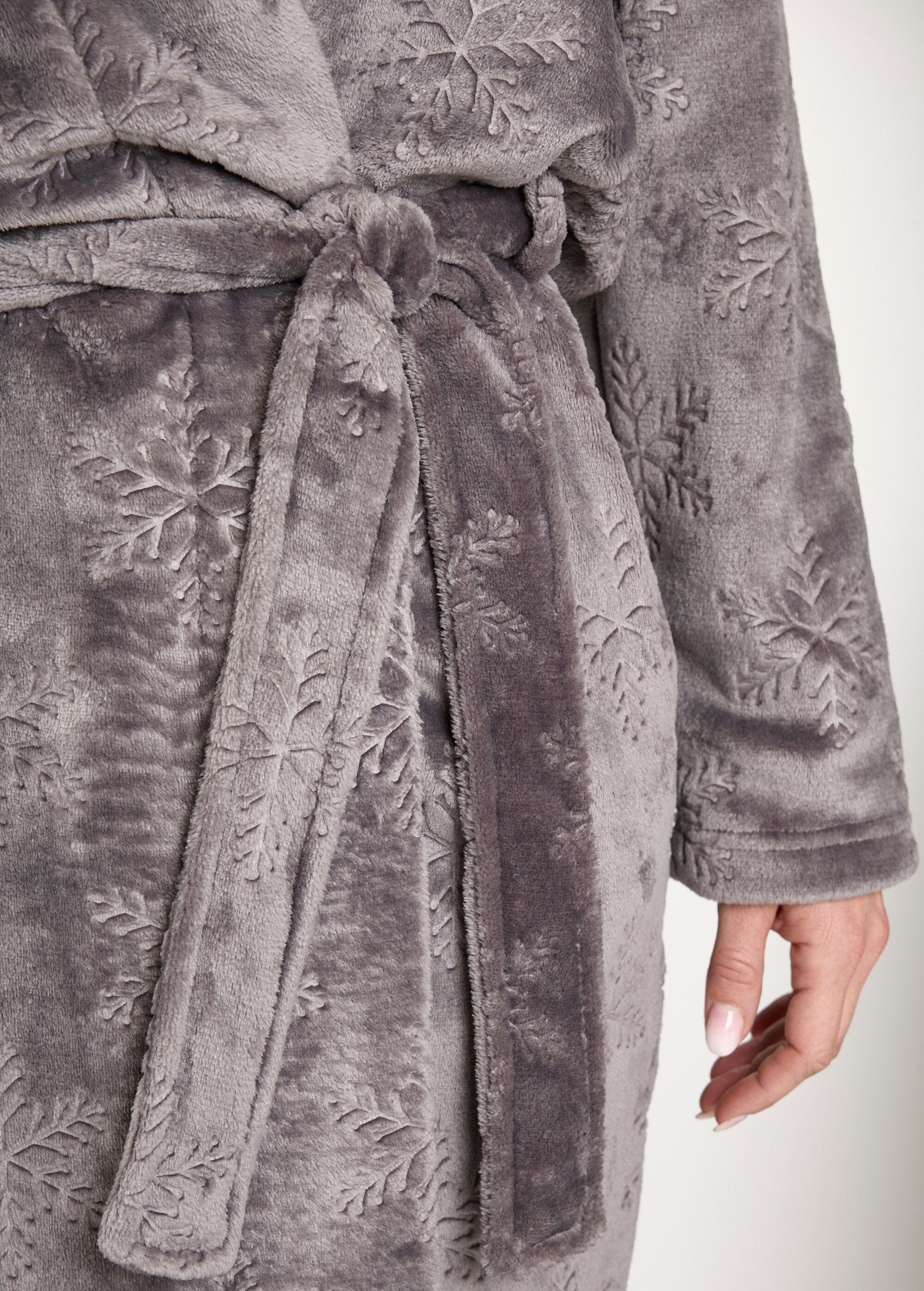 Bathrobe_with_shawl_collar,_fleece,_plush_feel,_length_120_cm_Gray_DE2_slim