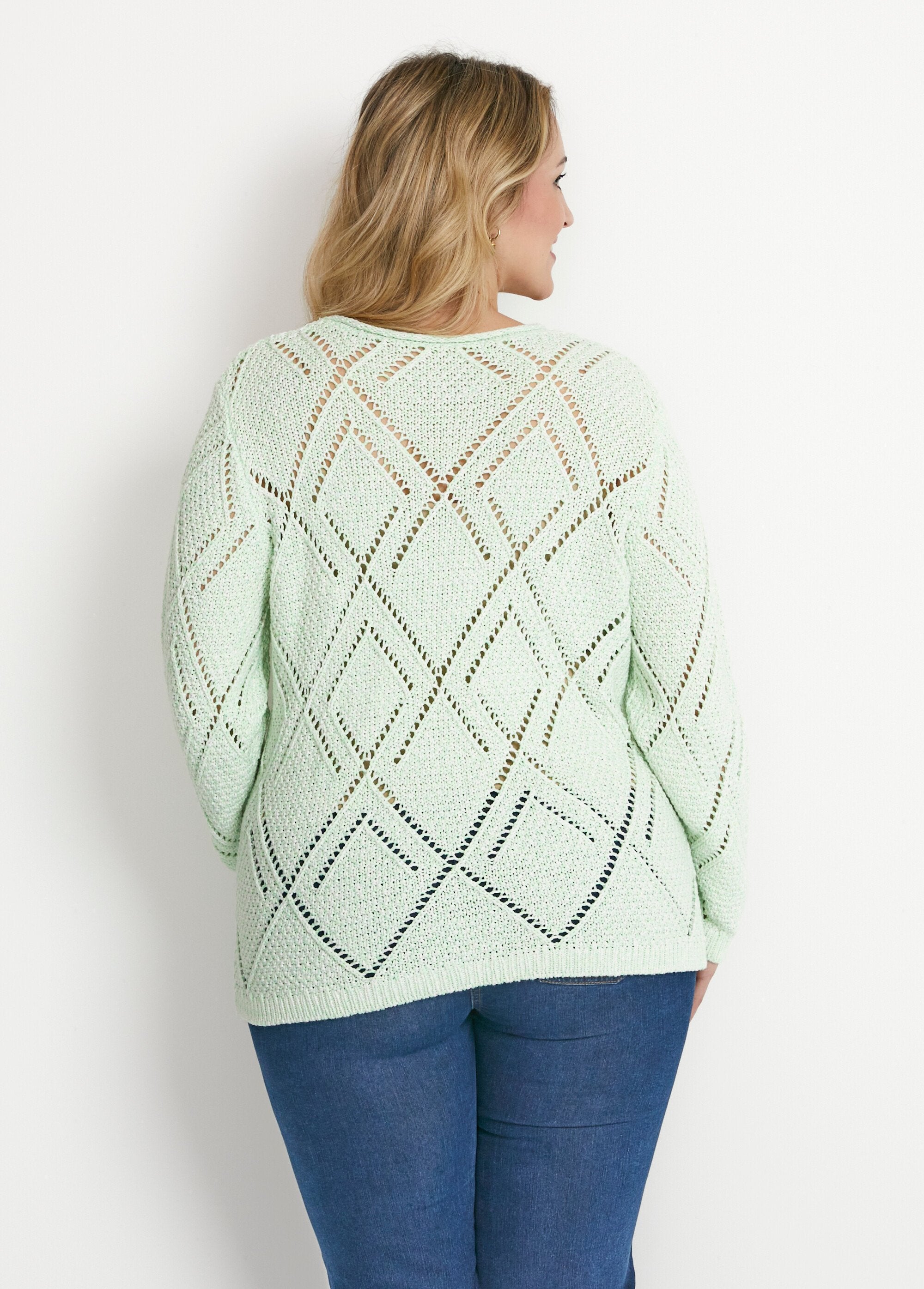 Openwork_stranded_knit_sweater_Green_DO1_curvy