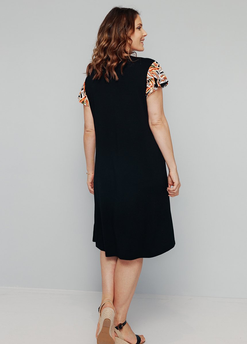 Fancy_dress_in_stretchy_knit_Black_and_coral_DO1_slim