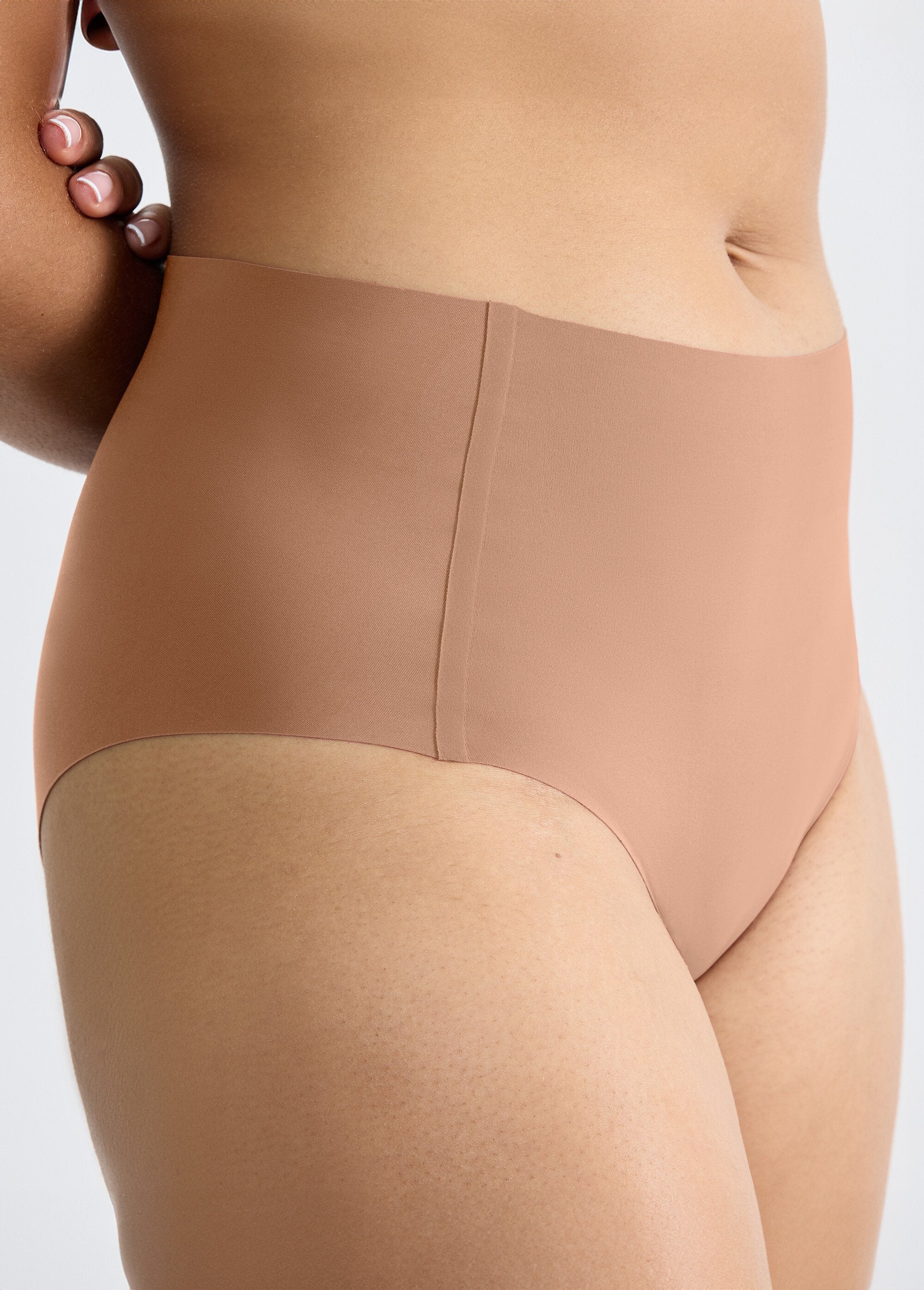Sloggi®_-_Invisible_high-waisted_briefs_Skin_DE1_slim