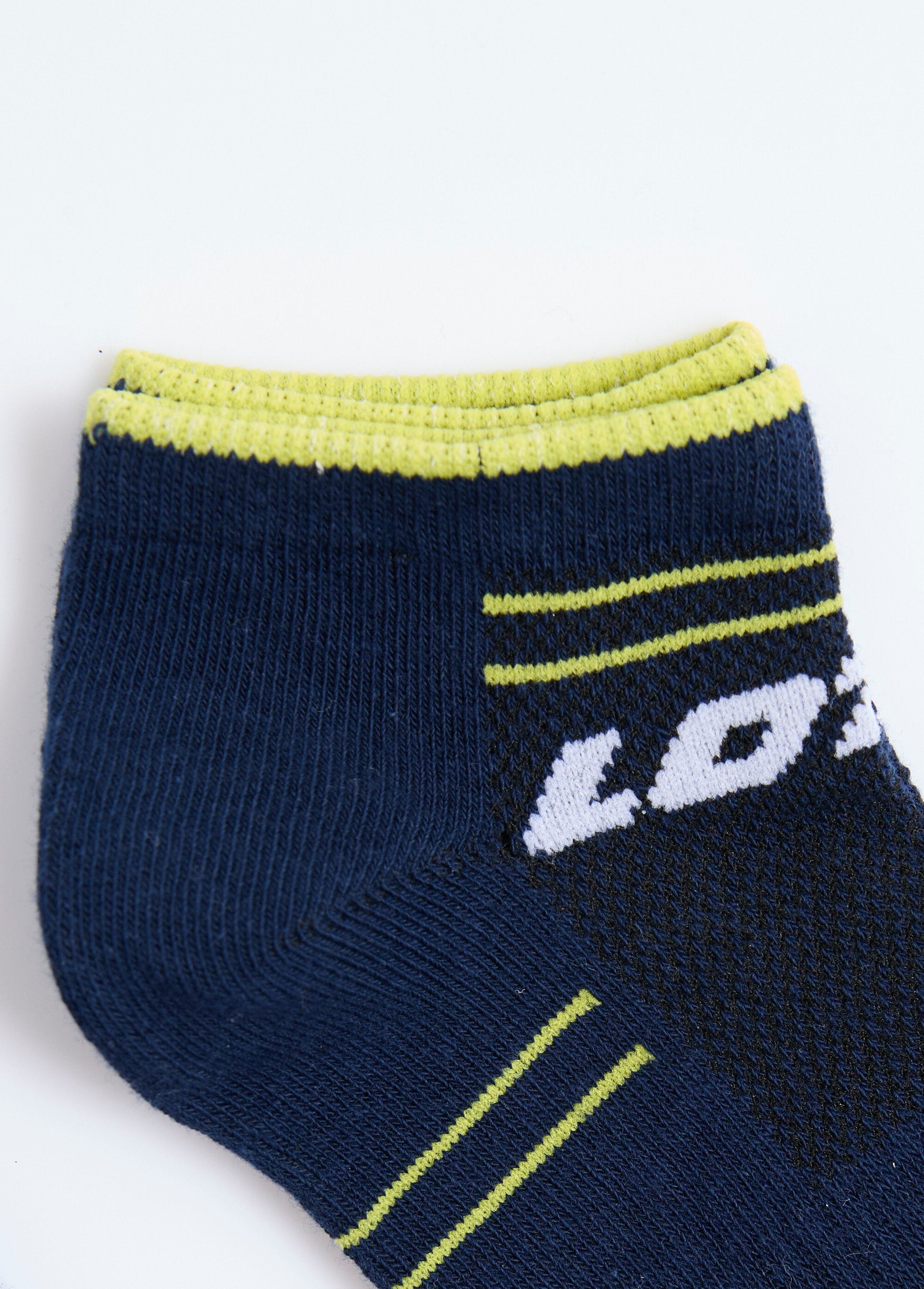 Technical_socks_with_logo_Black_matching_DE4_slim