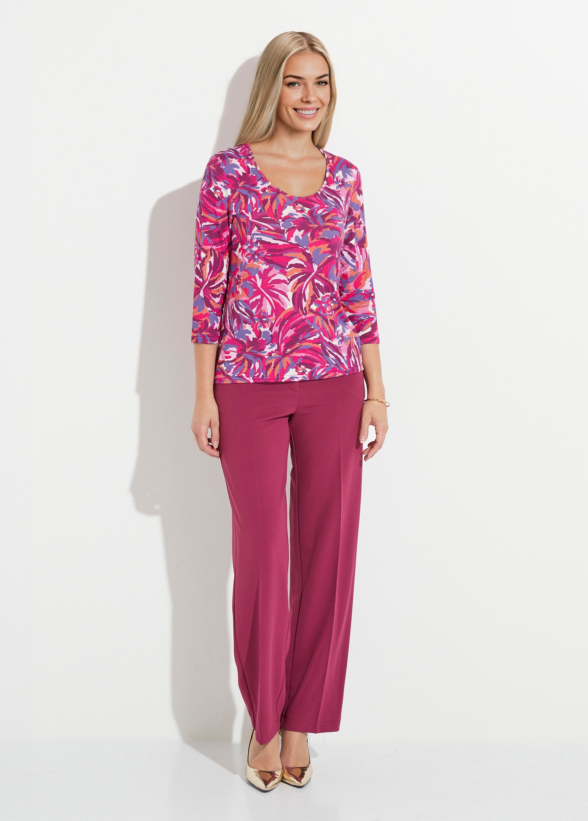 Round_neck_t-shirt_with_3/4_sleeves_Fuchsia_print_SF1_slim