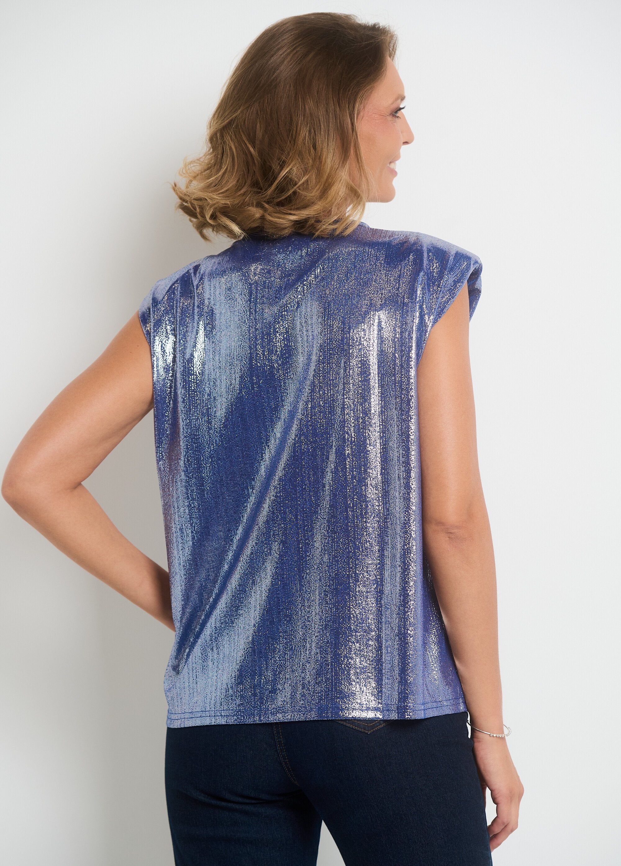 Metallic_sleeveless_round_neck_t-shirt_Bright_blue_DO1_slim