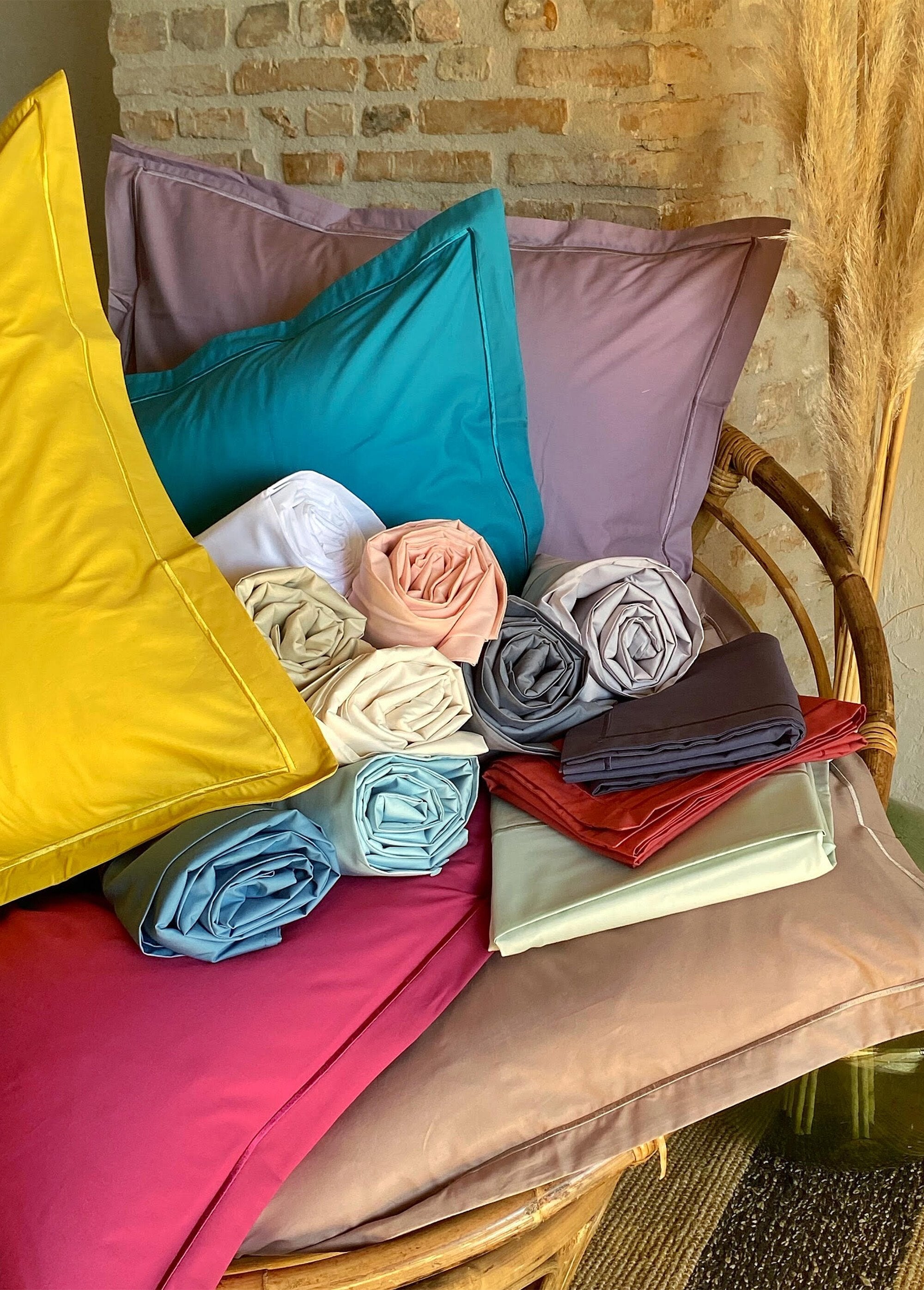 Plain_cotton_percale_pillowcase_Mousse_DE1_slim