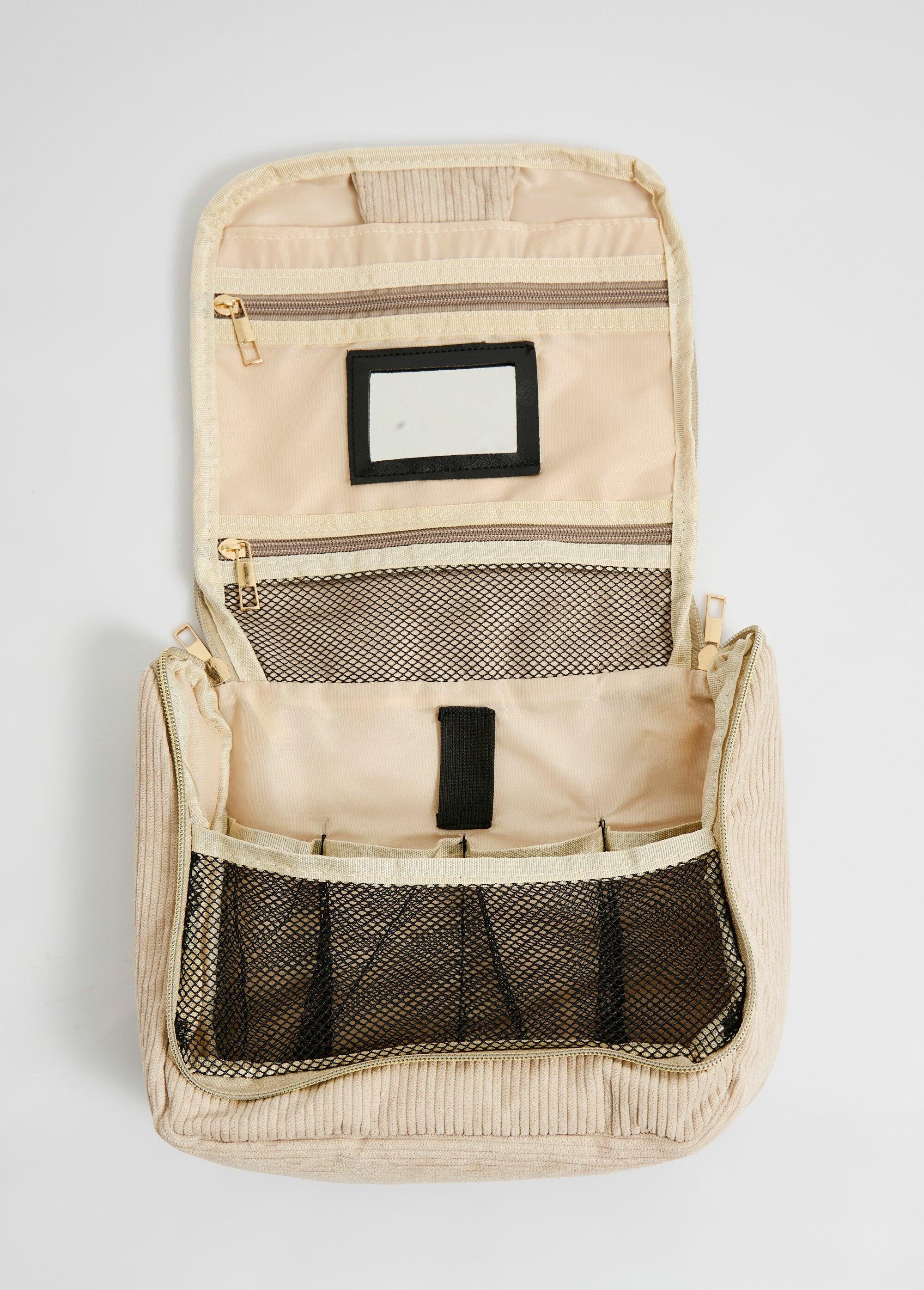 Hanging_toiletry_bag,_velvet_Beige_DE3_slim