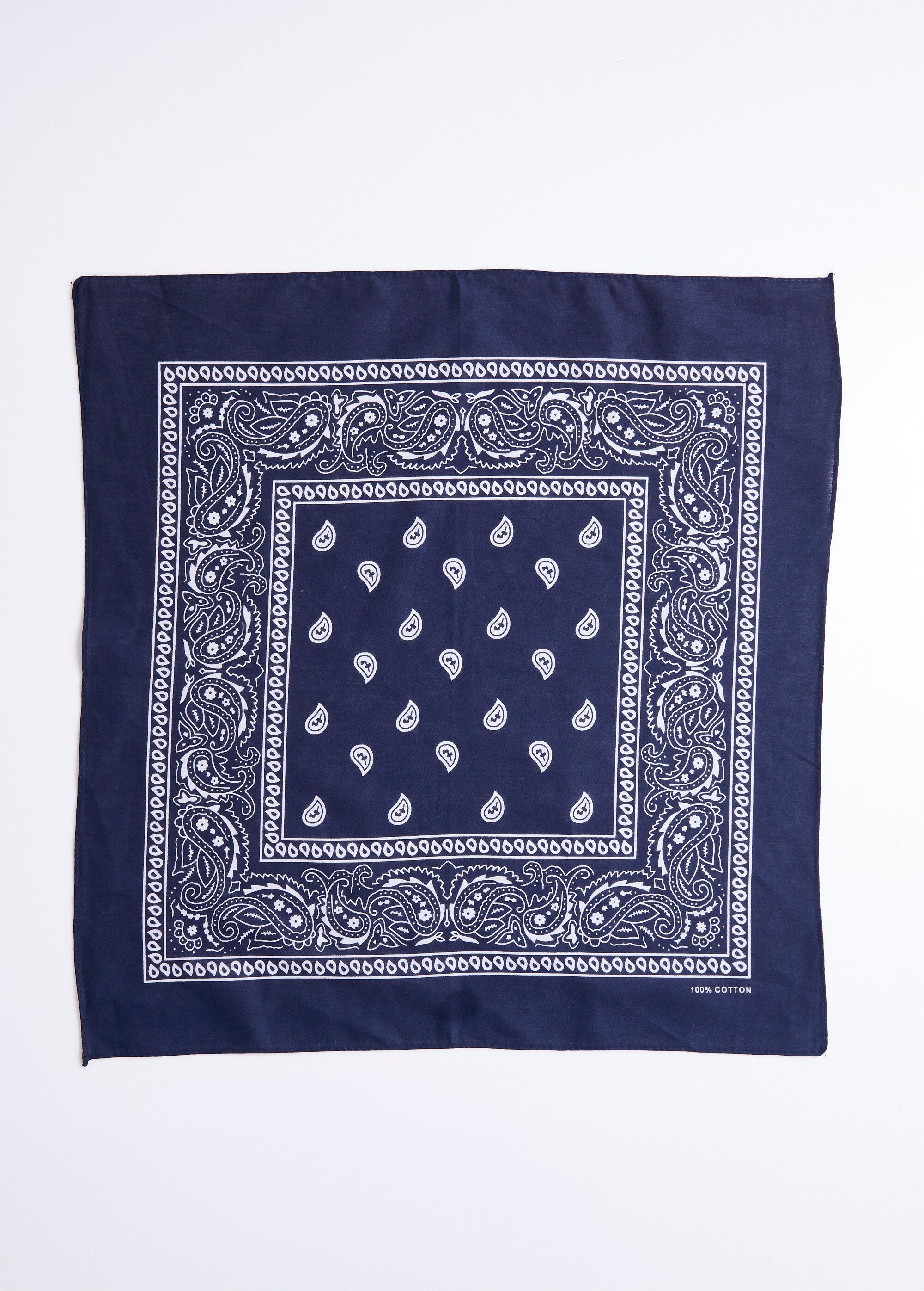 Square_bandana_scarf_Marine_DE1_slim