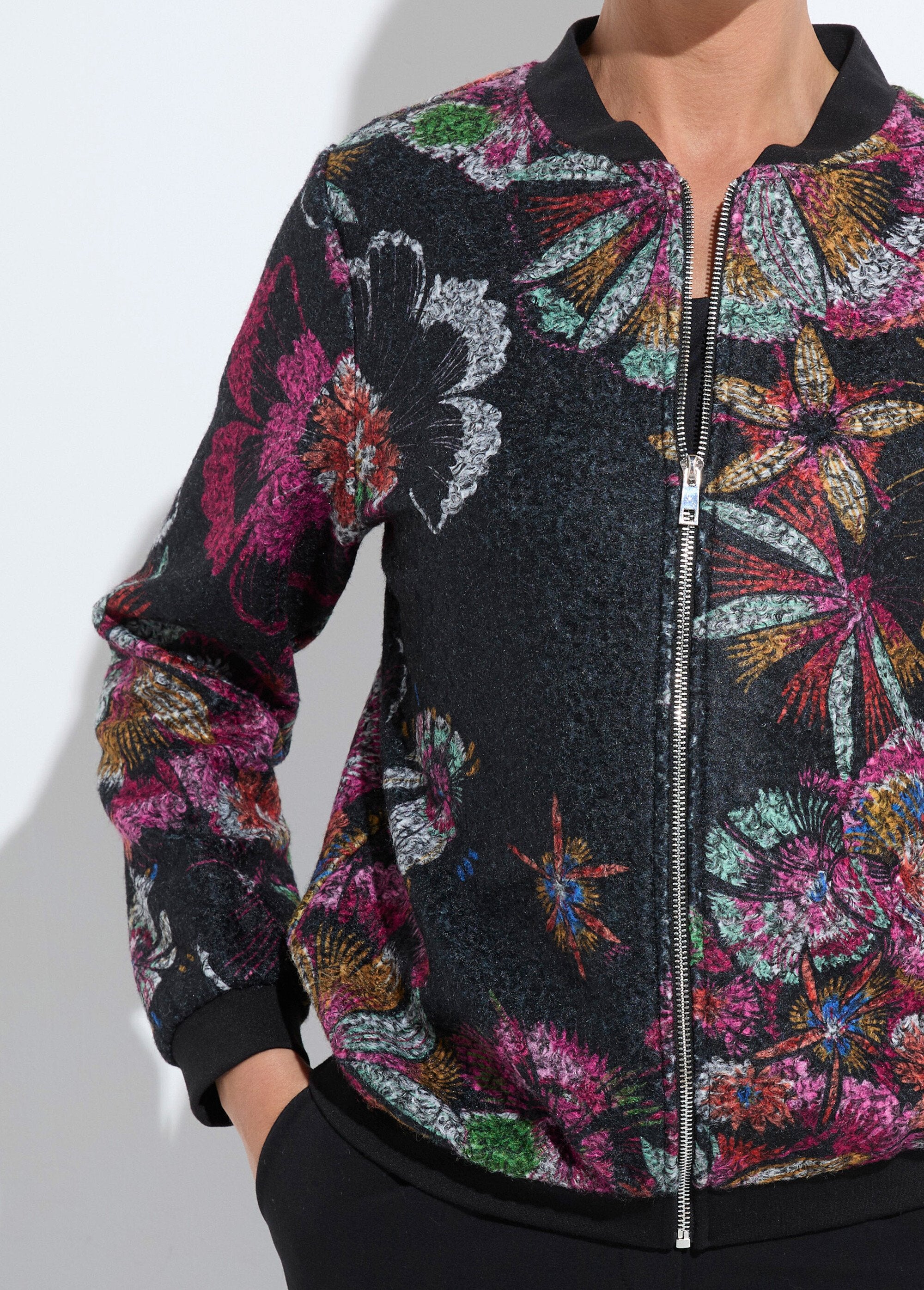 Bomber-style_jacket_in_printed_terry_fabric_Black_and_pink_DE1_slim