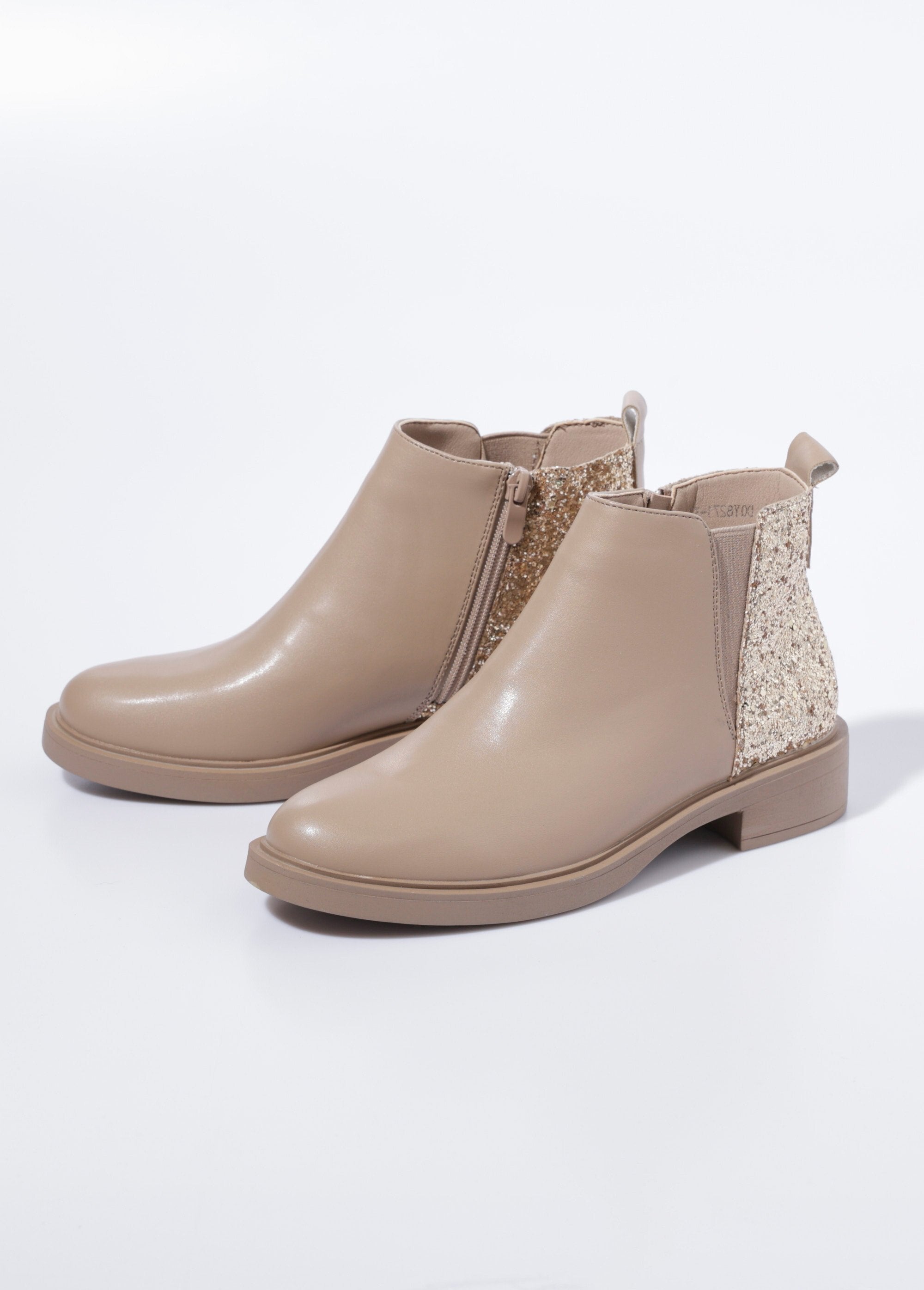 Boots_Chelsea,_détail_paillettes_talon_Beige_DE1_slim