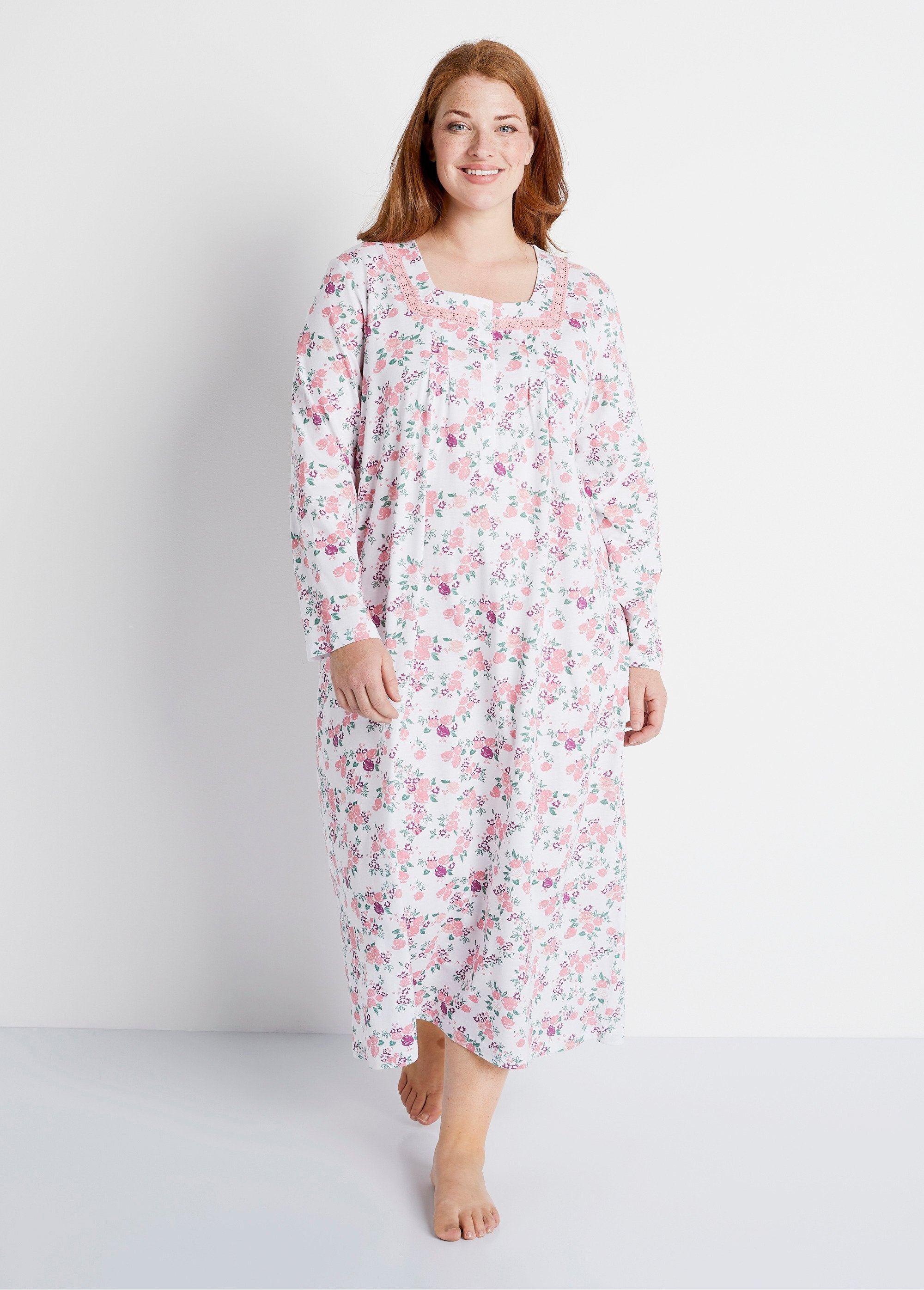 Long_floral_nightgown_Pink_print_FA1_curvy