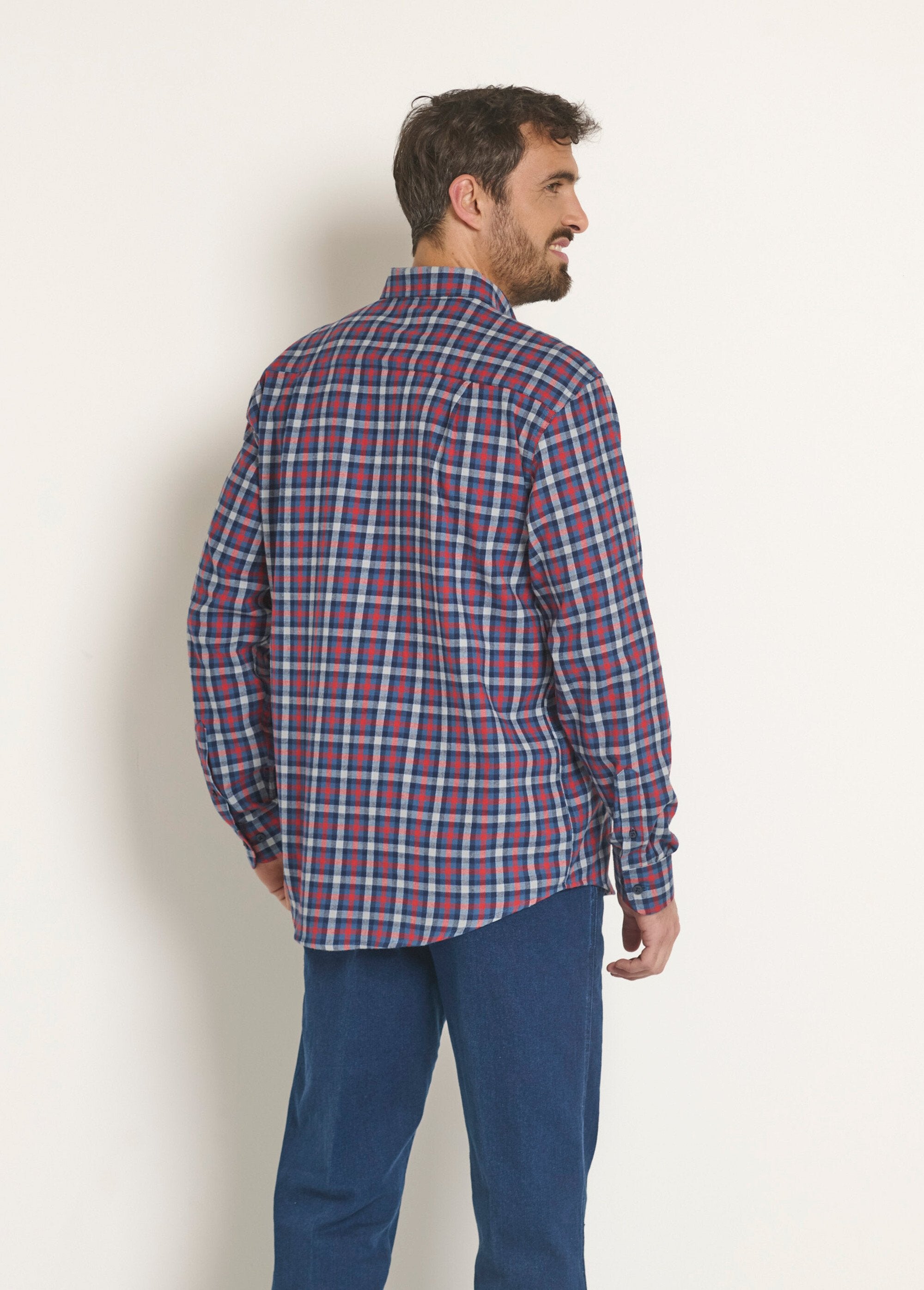 Flannel_shirt_with_contrasting_details,_dark_Red_tiles_DO1_slim