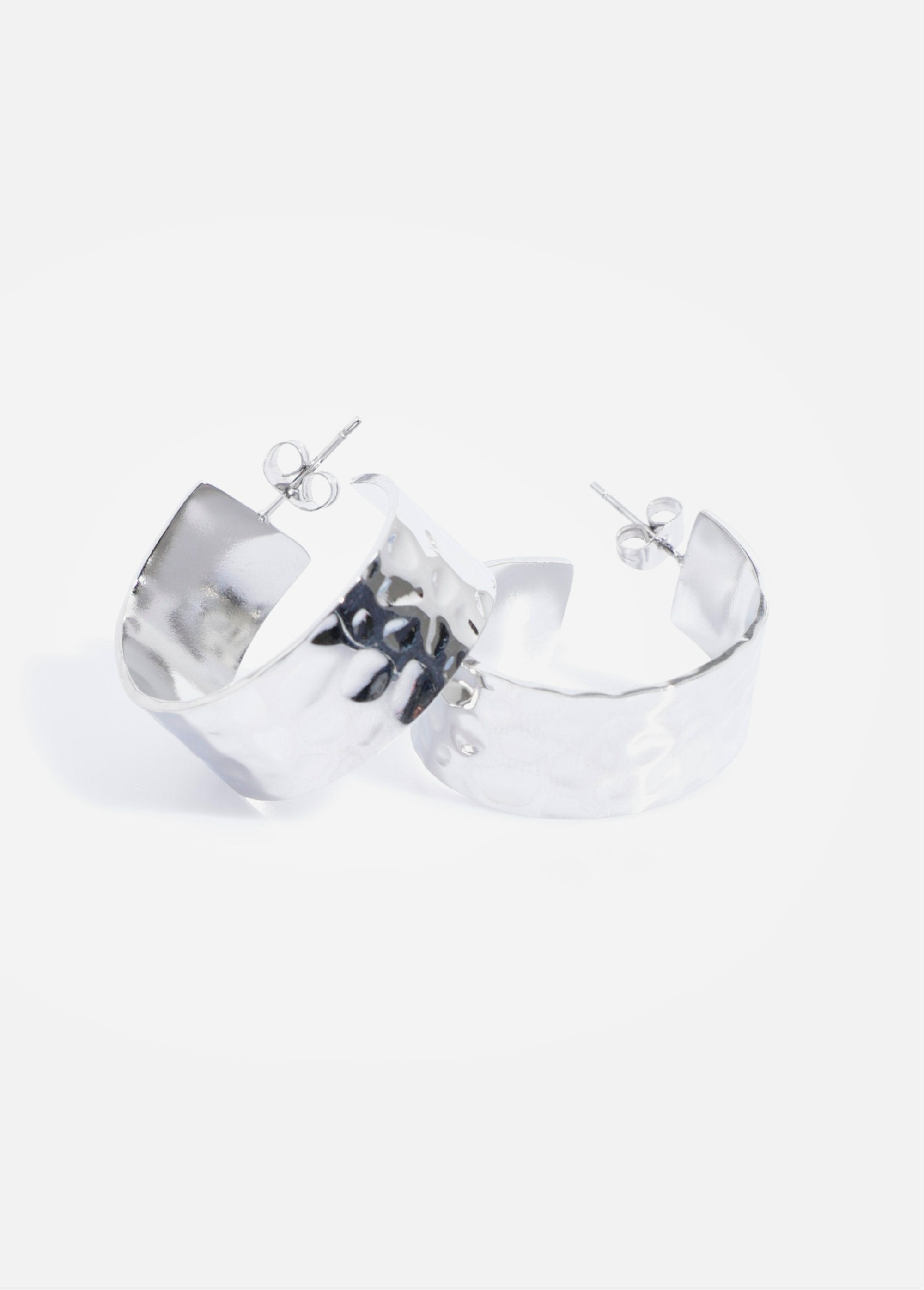Large_hammered_stainless_steel_hoop_earrings_Silver_FA1_slim