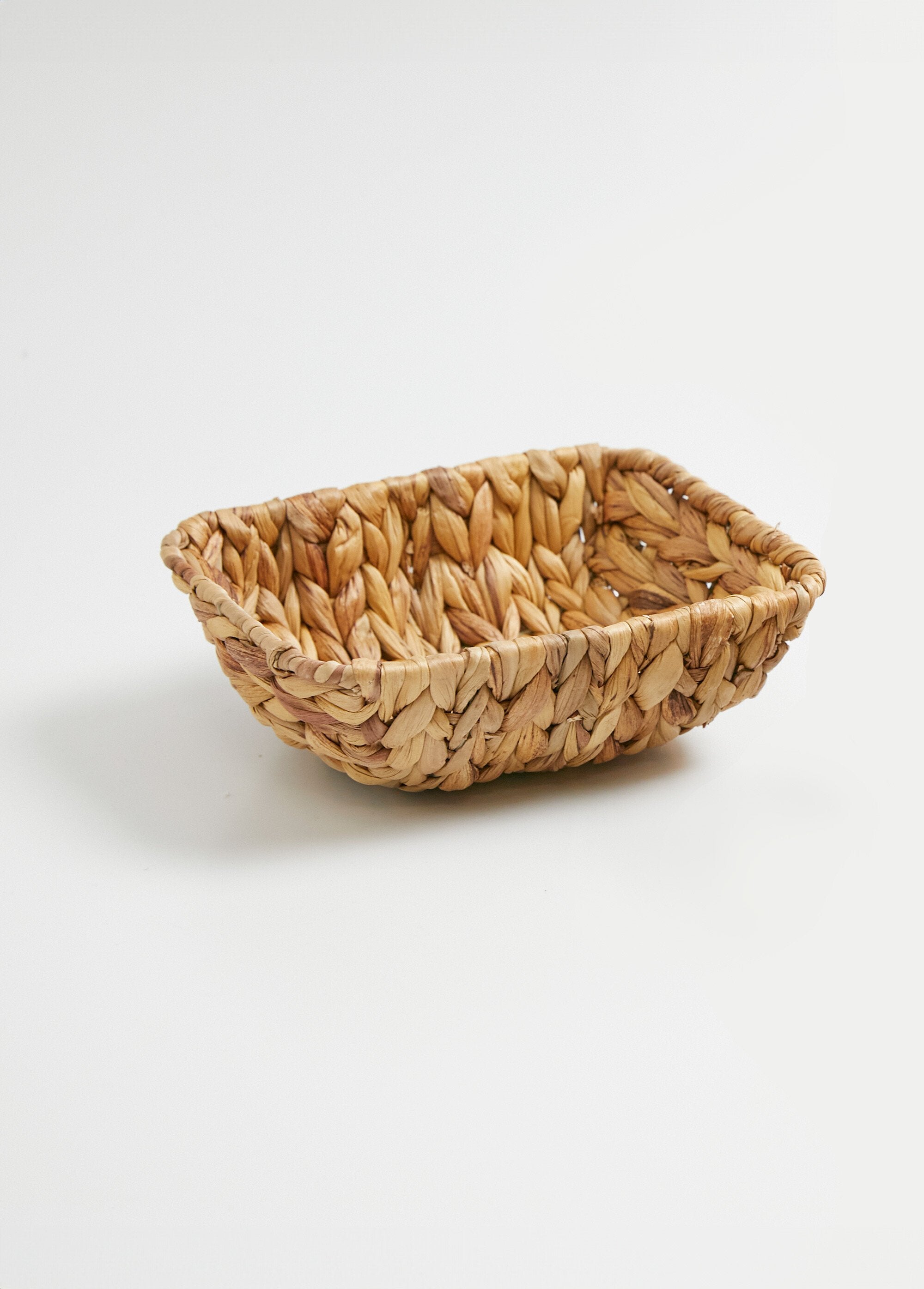 Rectangular_wicker_empty_pocket_bowl_Natural_FA1_slim