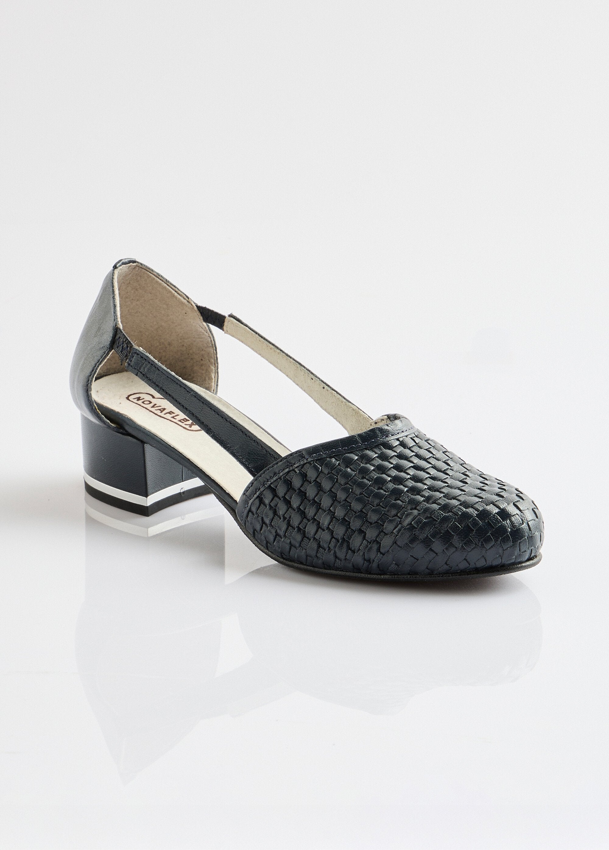 Leather_heeled_pumps_Marine_FA1_slim