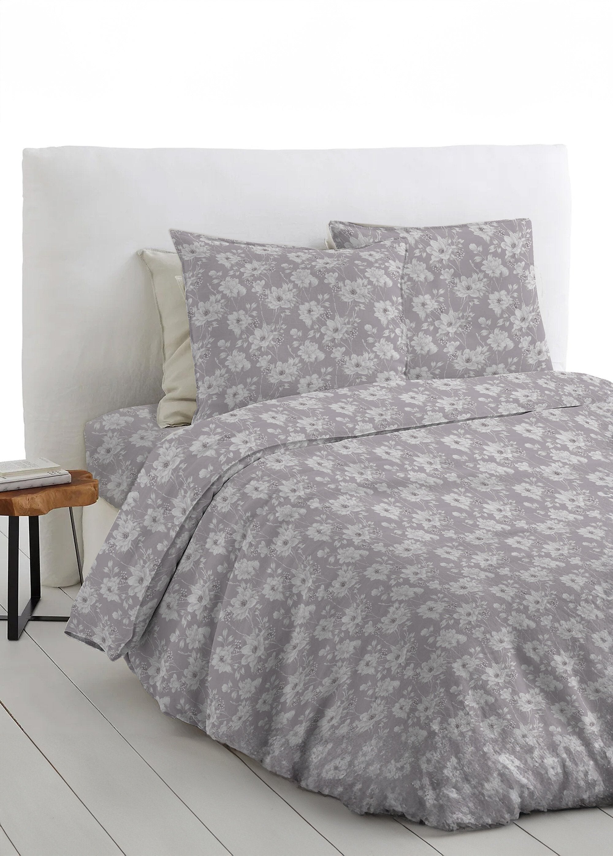 Cotton_flannel_floral_print_duvet_cover_Mole_FA1_slim