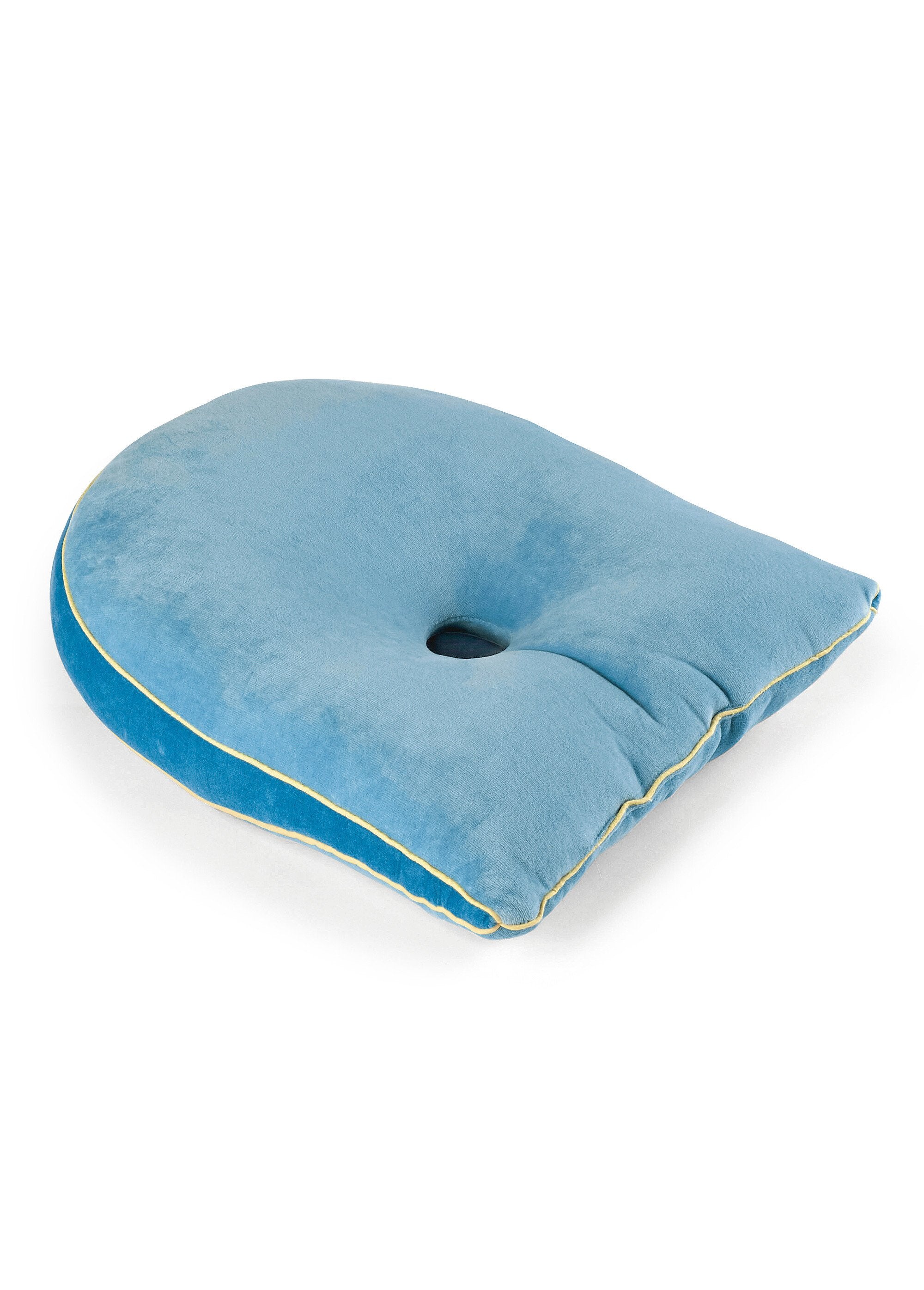 Coussin_évidé_au_centre_pour_une_posture_droite_Le_coussin_FA1_slim