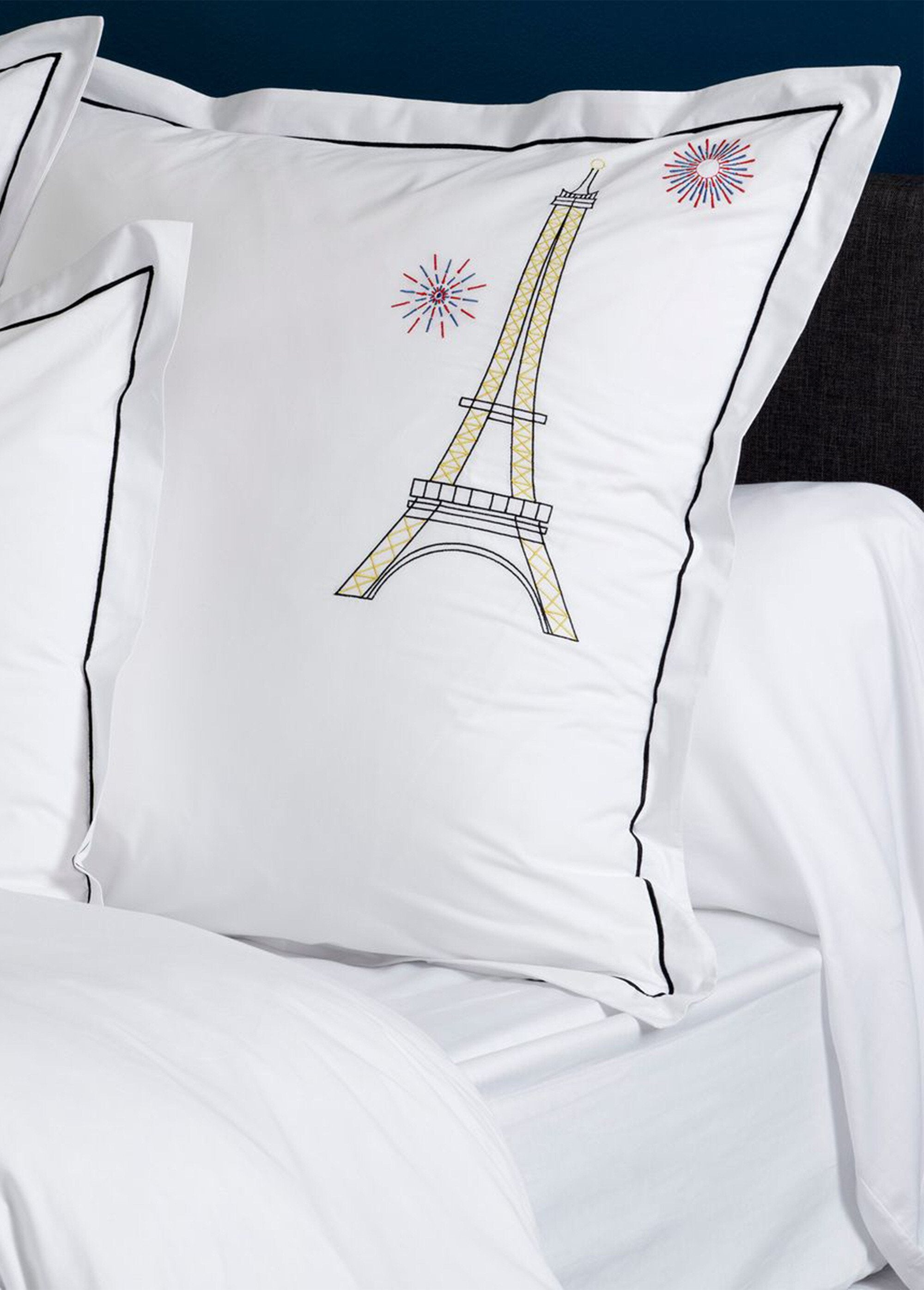 Taie_d'oreiller_broderies_Paris_percale_Blanc_DE1_slim