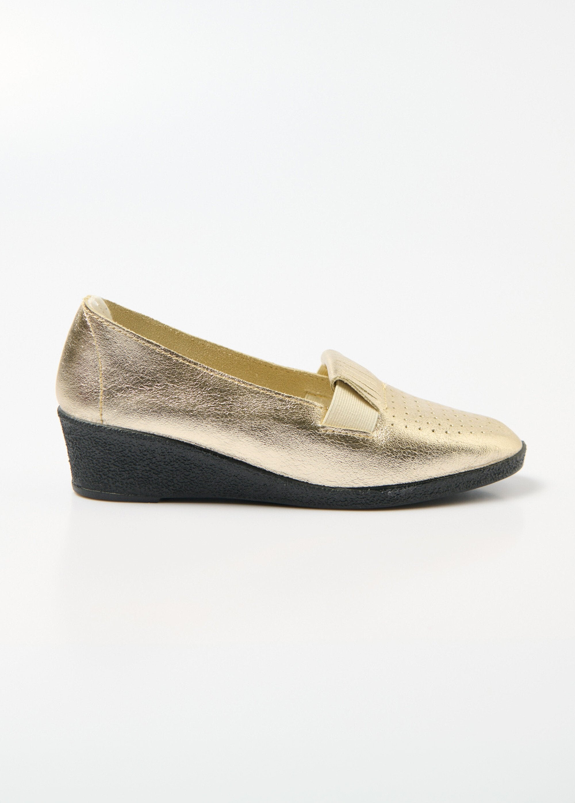 Elasticated_leather_wedge_loafers,_comfort_width_Golden_DR1_slim