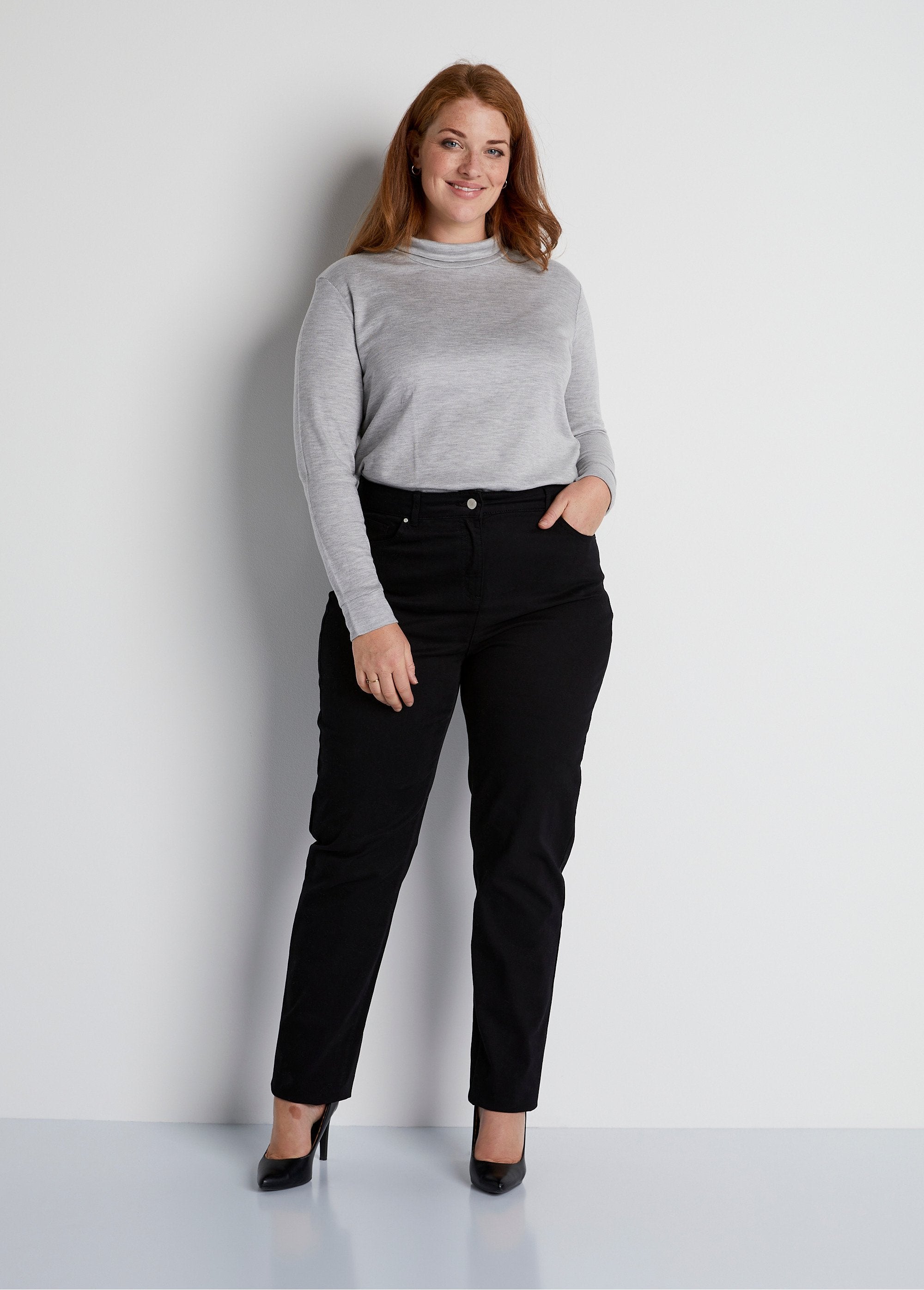 Stretch_cotton_5-pocket_straight_pants_Black_SF1_curvy