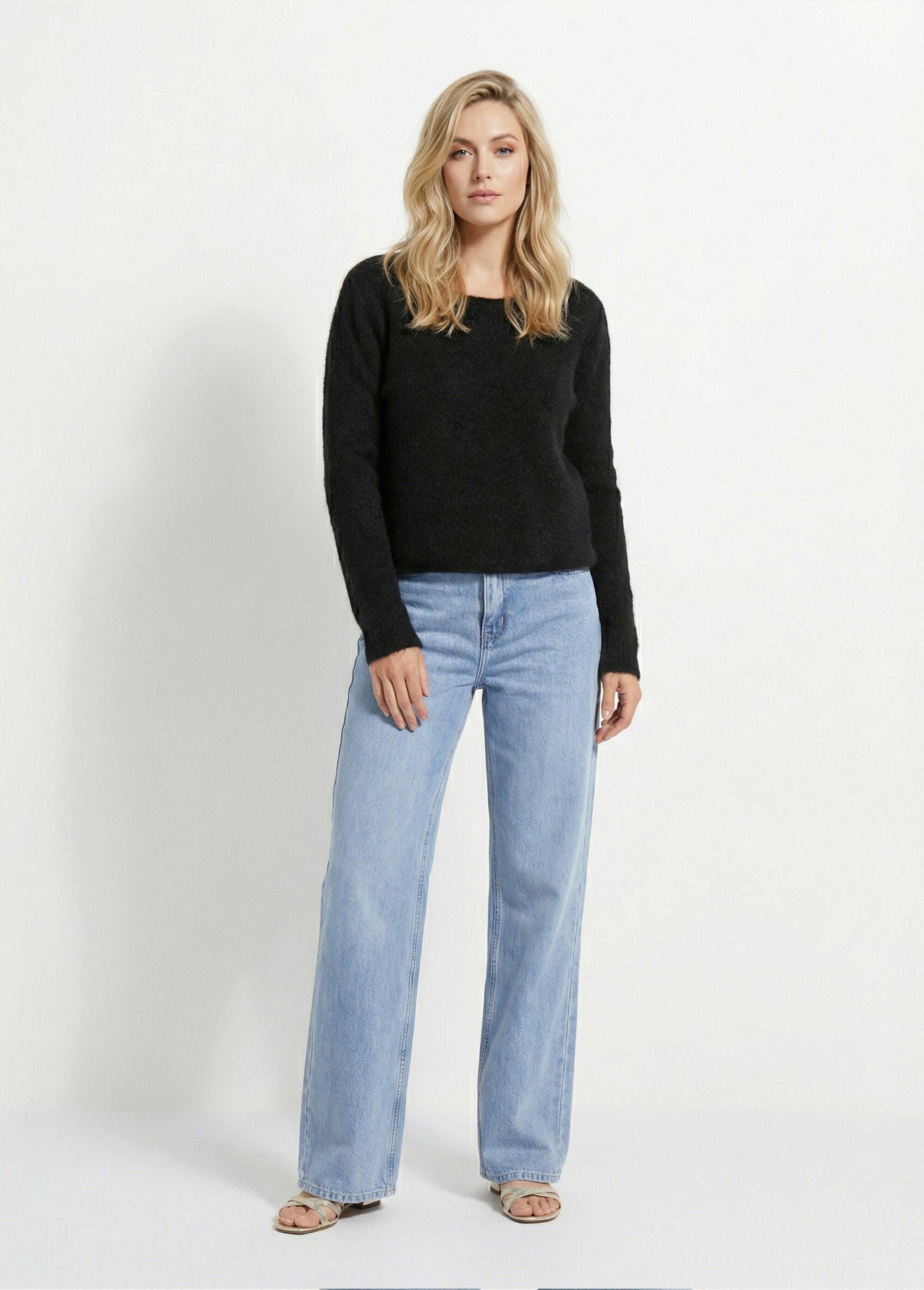 Pull_avec_laine_et_détail_dentelle_dos_Noir_SF1_slim