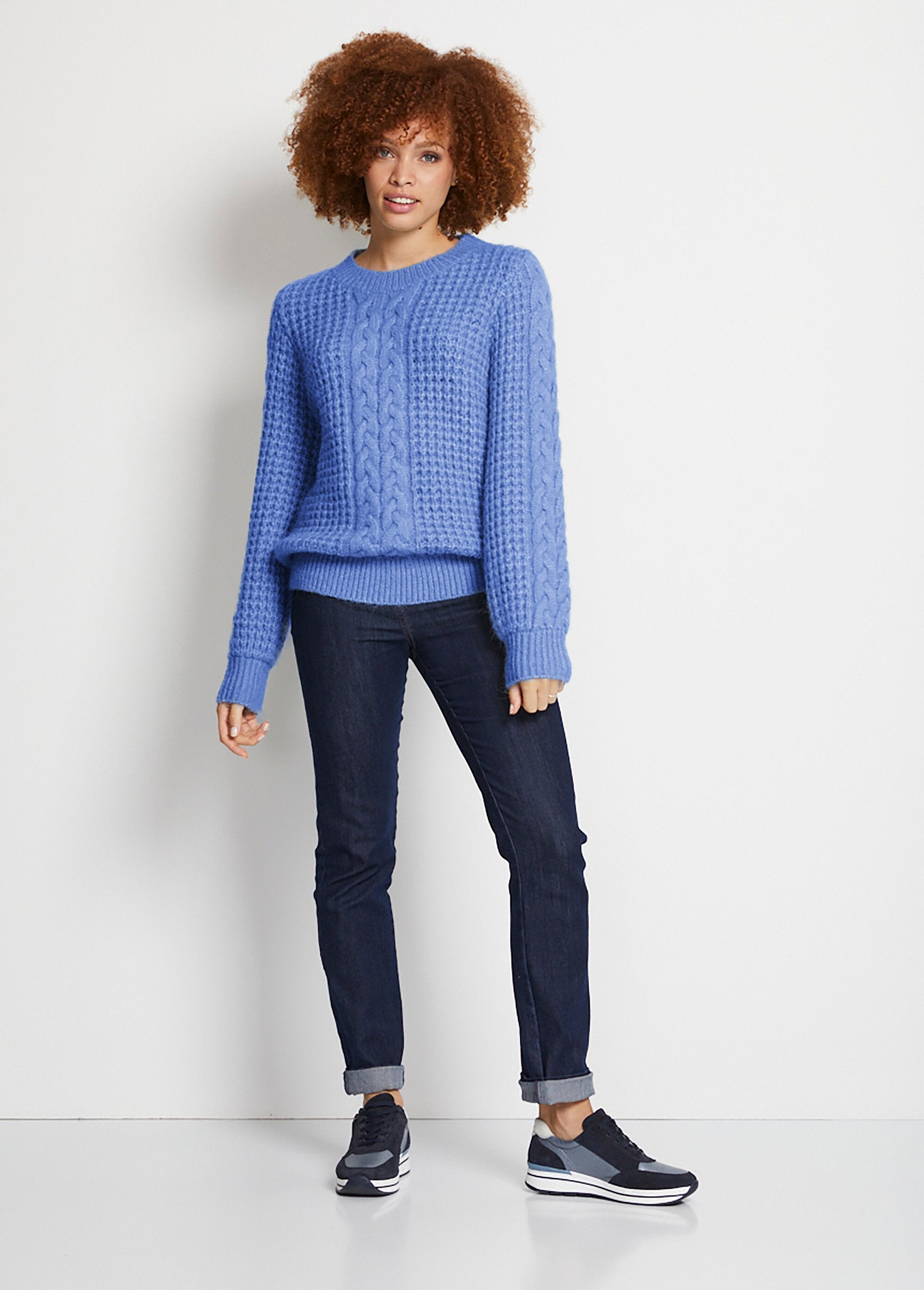 Warm_round_neck_fancy_soft_knit_sweater_Blue_SF1_slim