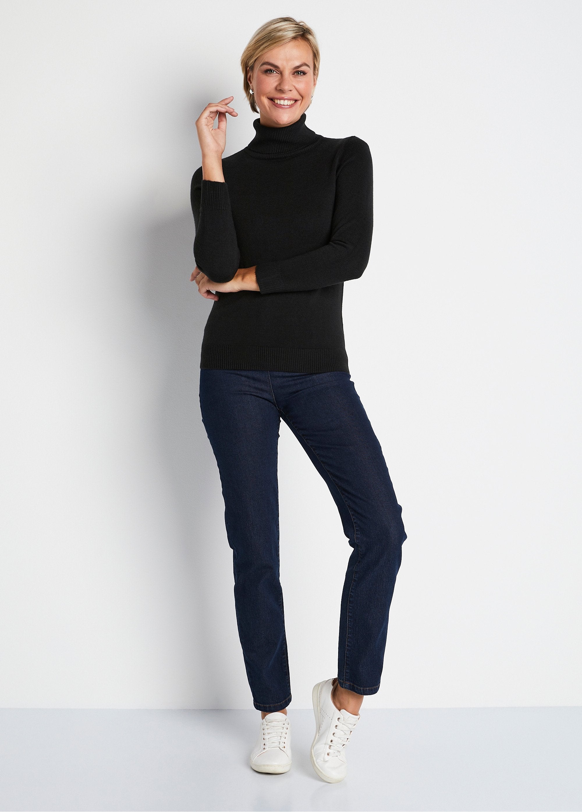 Soft_long-sleeved_turtleneck_sweater_Black_SF1_slim