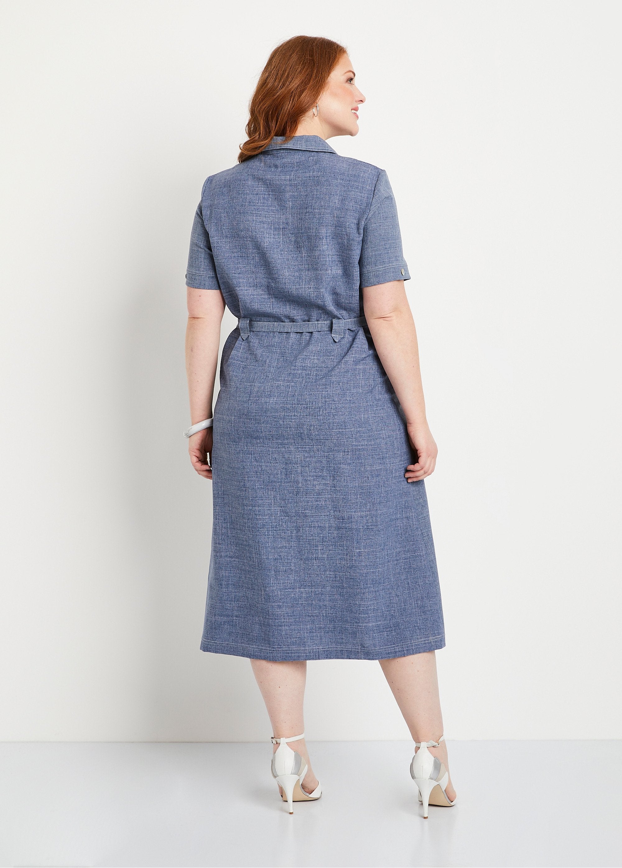 Mid-length_straight-cut_shirt_dress_China_blue_DO1_curvy