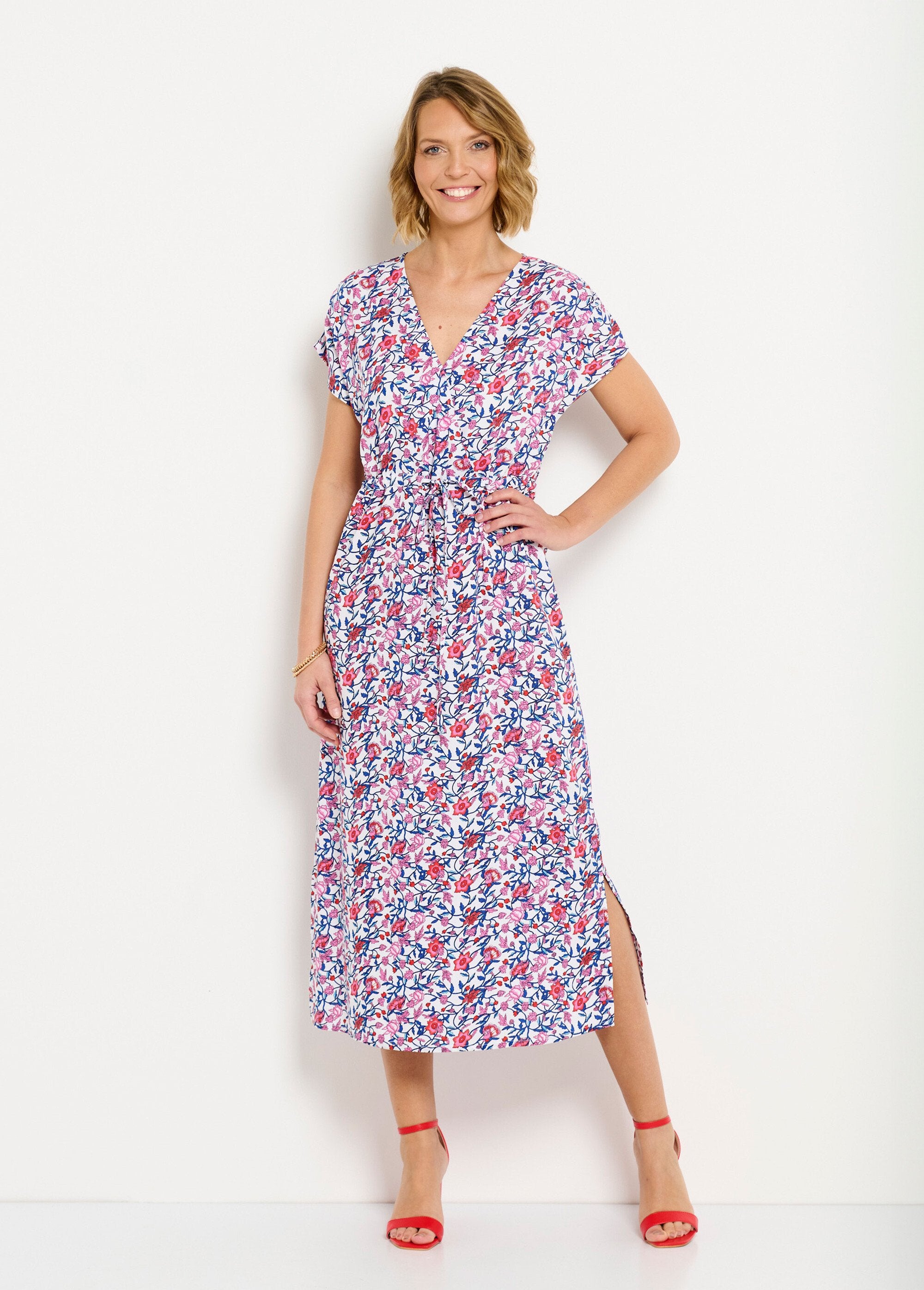 Long_floral_wrap_dress_with_short_sleeves_Blue_and_pink_FA1_slim