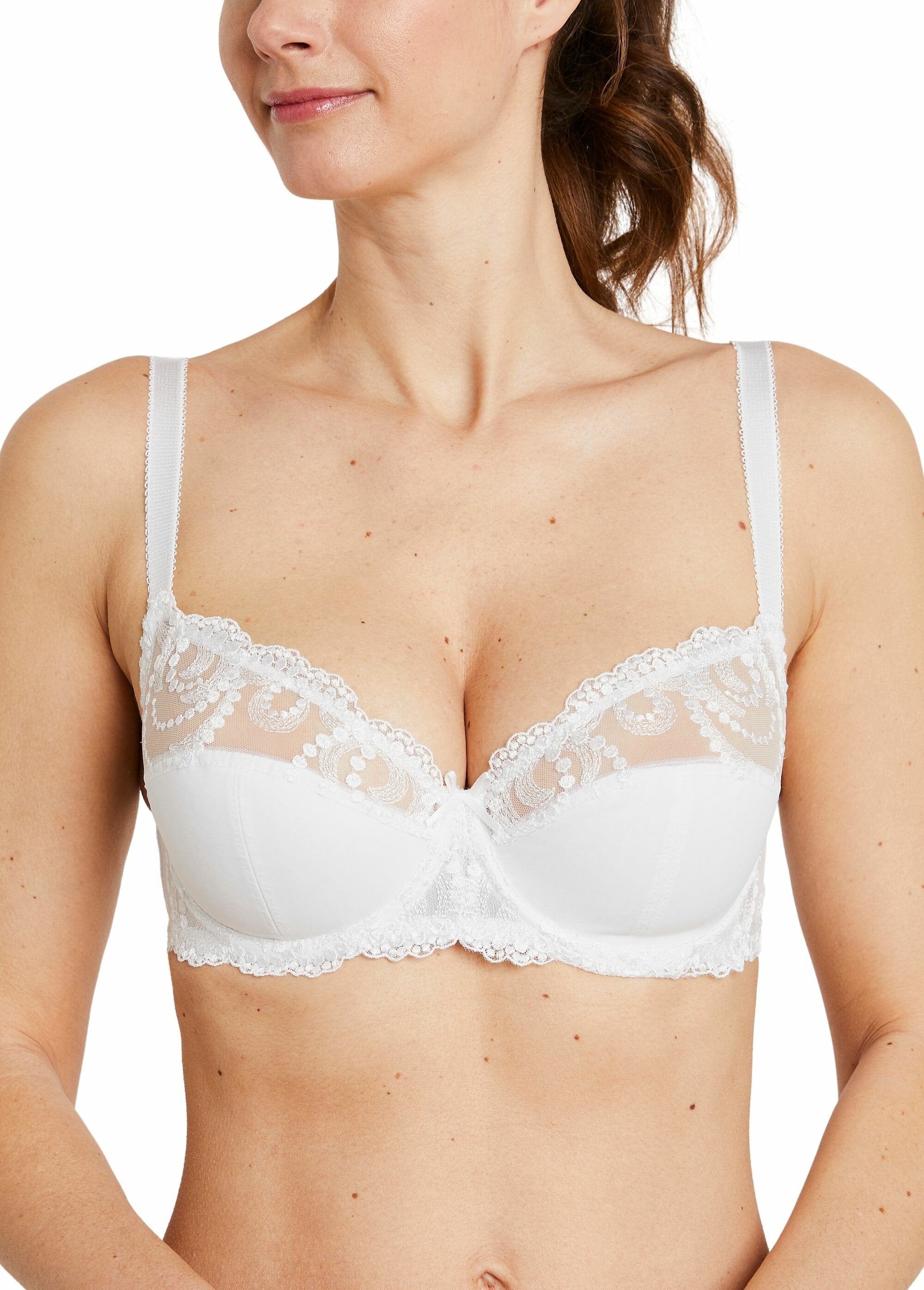 Embroidered_tulle_underwired_bra_White_FA1_slim