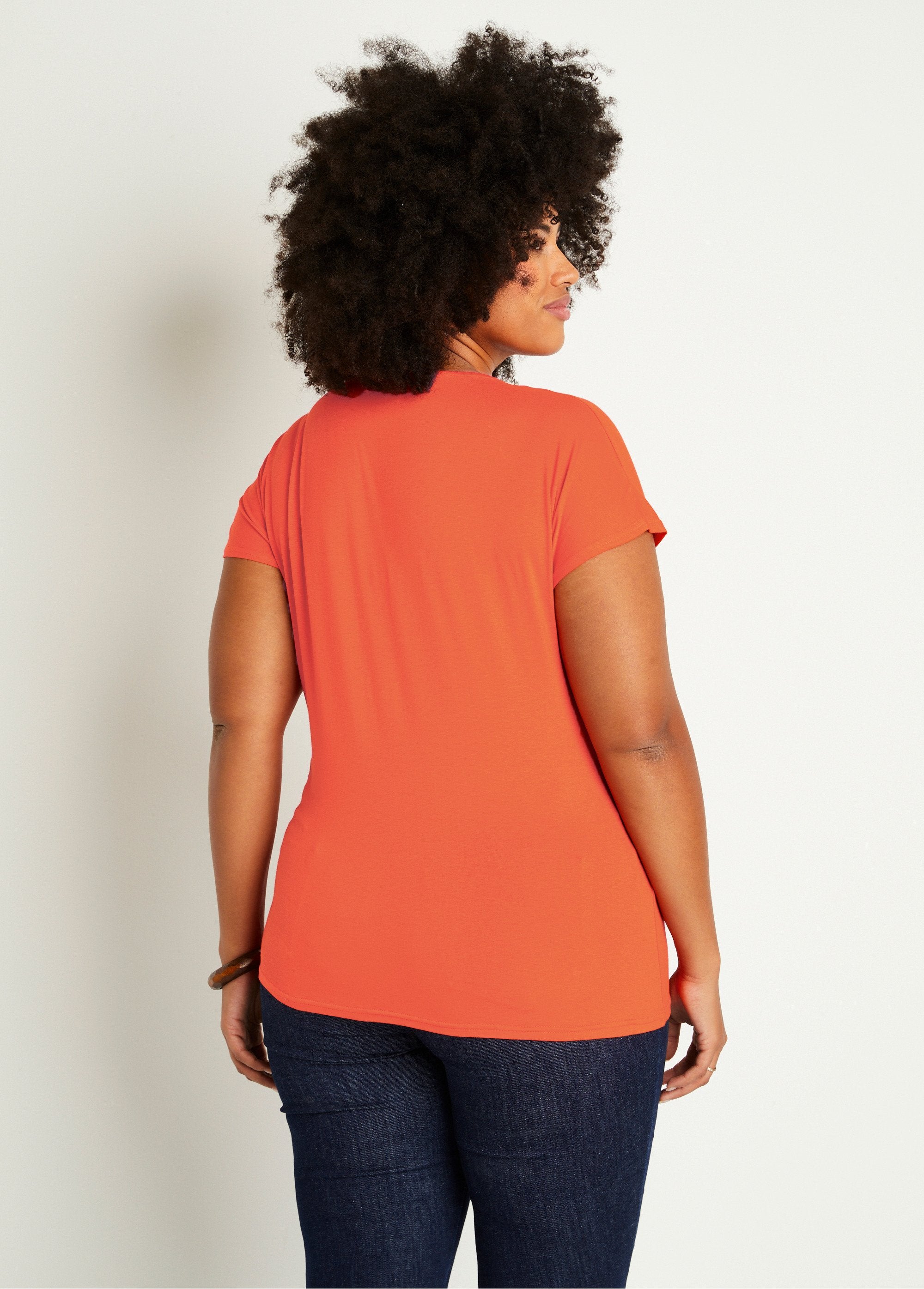 Short_stretch_lace_t-shirt_Orange_DO1_curvy