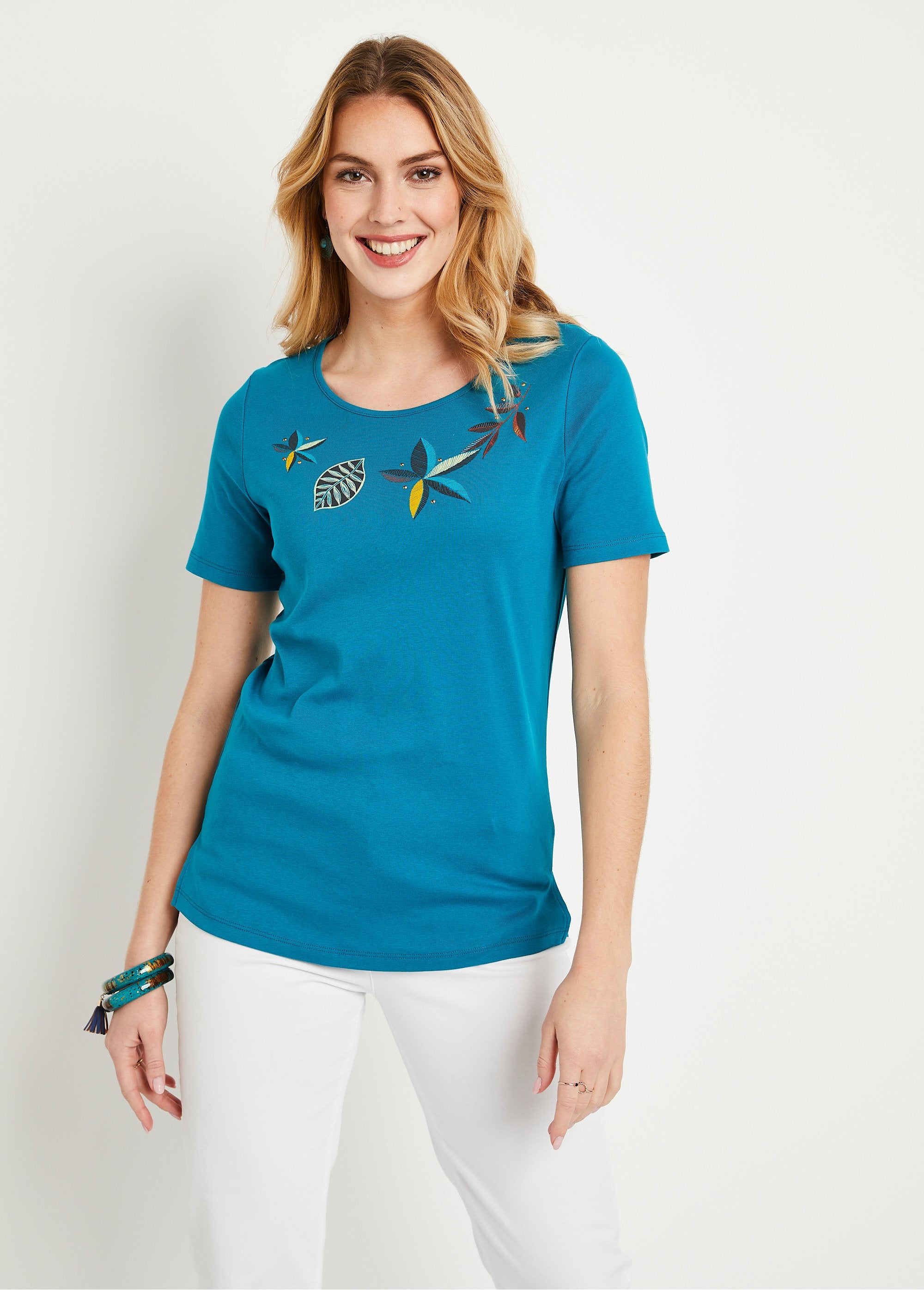 Long_straight_short-sleeved_t-shirt_Aqua_FA1_slim