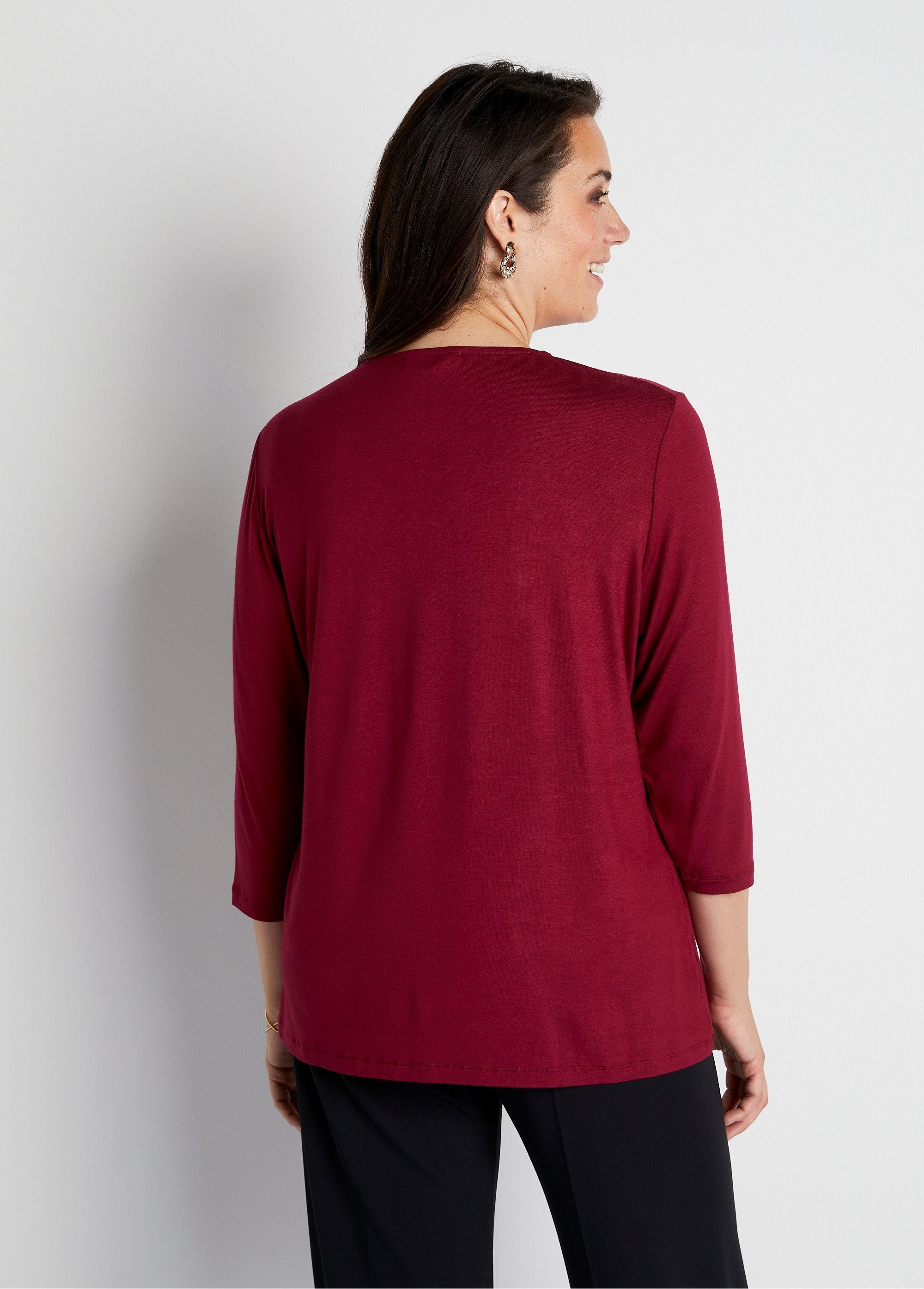 Flowing_t-shirt_with_rhinestones_3/4_sleeves_Bordeaux_DO1_curvy